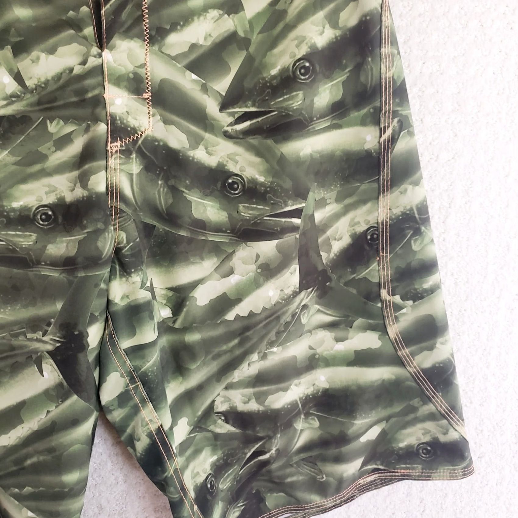 Vintage Salt Life Board Shorts Mens 32 Green Camouflage Vapor Stretch 10” Inseam Salt Life Graphics Classic Logo Swim Bottoms Size US 32 / EU 48 - 5 Thumbnail