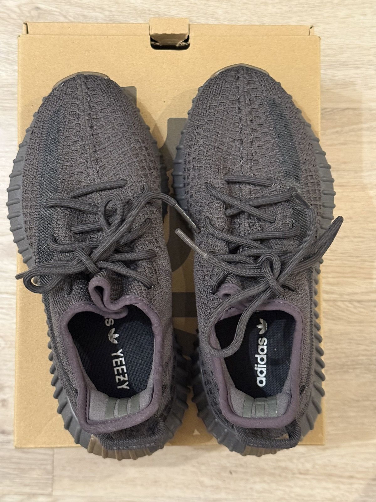 Yeezy YEEZY BOOST 350 V2 CINDER SZ 5.5 Size US 5.5 / EU 38 - 3 Thumbnail
