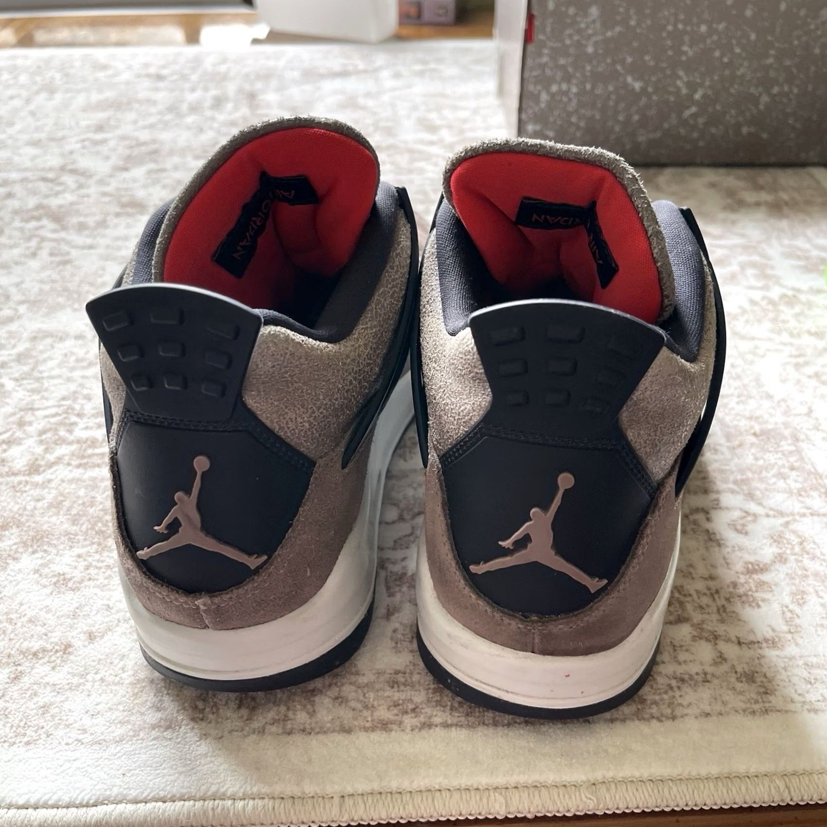 Jordan Brand Jordan Air Jordan 4 Retro Sneaker Men’s 10 Taupe Haze Brown DB0732-200 Size US 10 / EU 43 - 3 Thumbnail