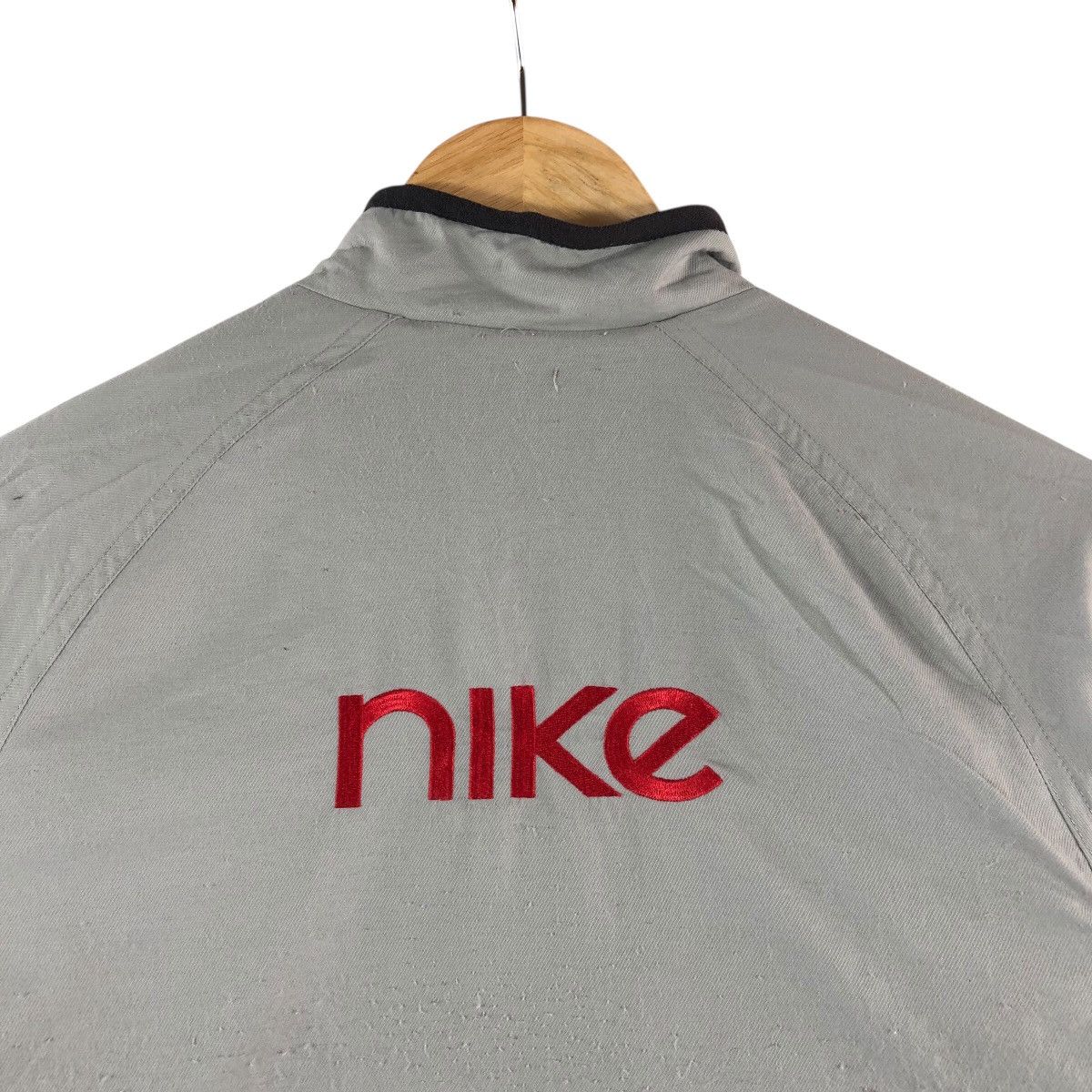 Nike NIKE SPORTS Anorak Pocket Logo Windbreaker Light Jacket Size US S / EU 44-46 / 1 - 5 Thumbnail
