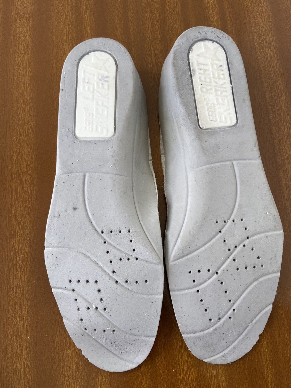 Golden Goose Golden Goose Size US 7 / IT 37 - 21 Thumbnail