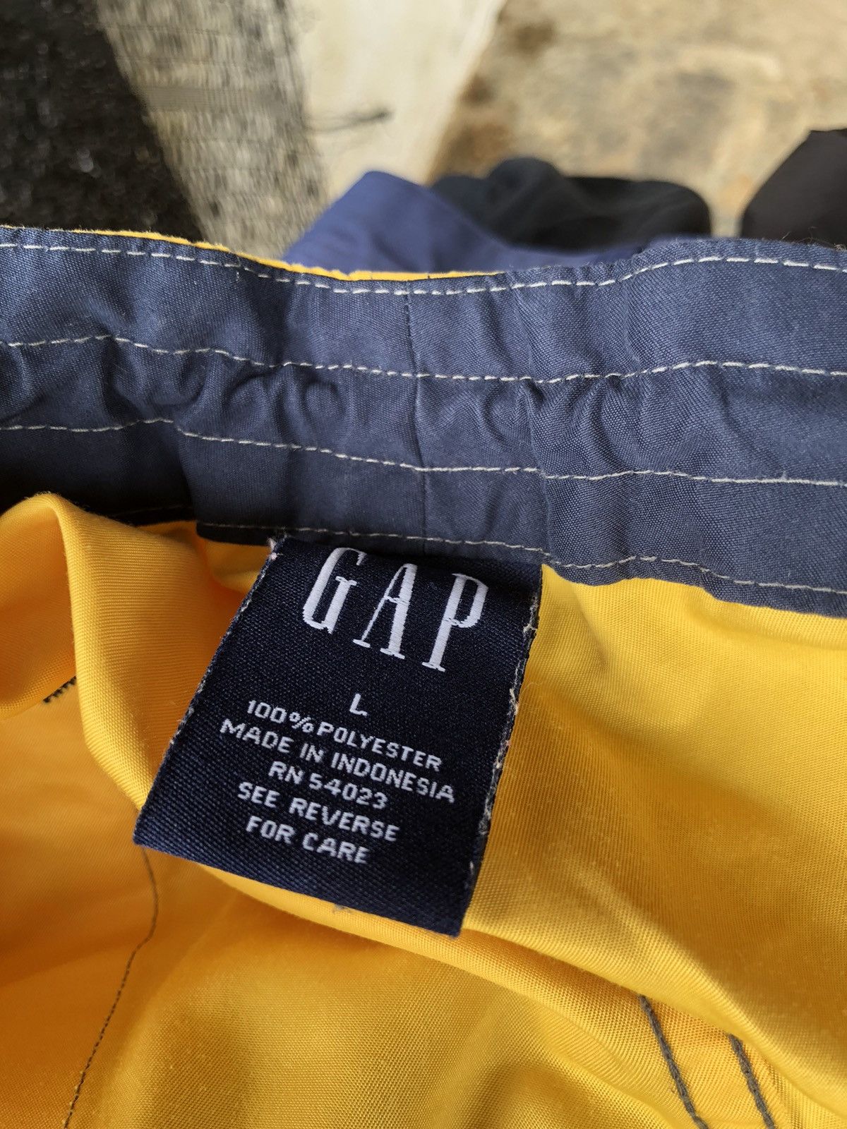 Gap Gap Short SweatPants Size US 38 / EU 54 - 7 Thumbnail