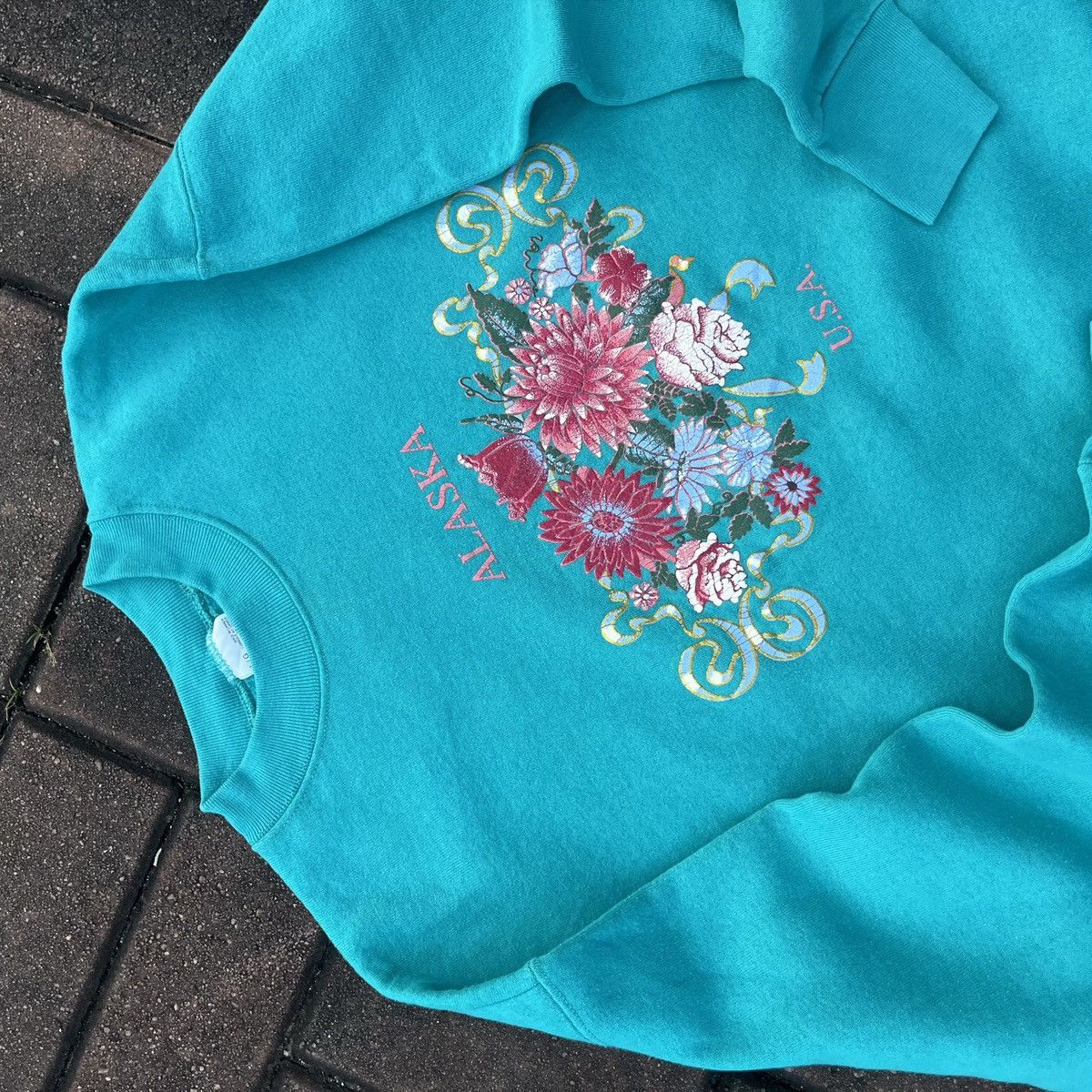 Fruit Of The Loom × Vintage VINTAGE 90s ALASKA FLORAL PRINTED SWEATSHIRT Size US L / EU 52-54 / 3 - 4 Thumbnail