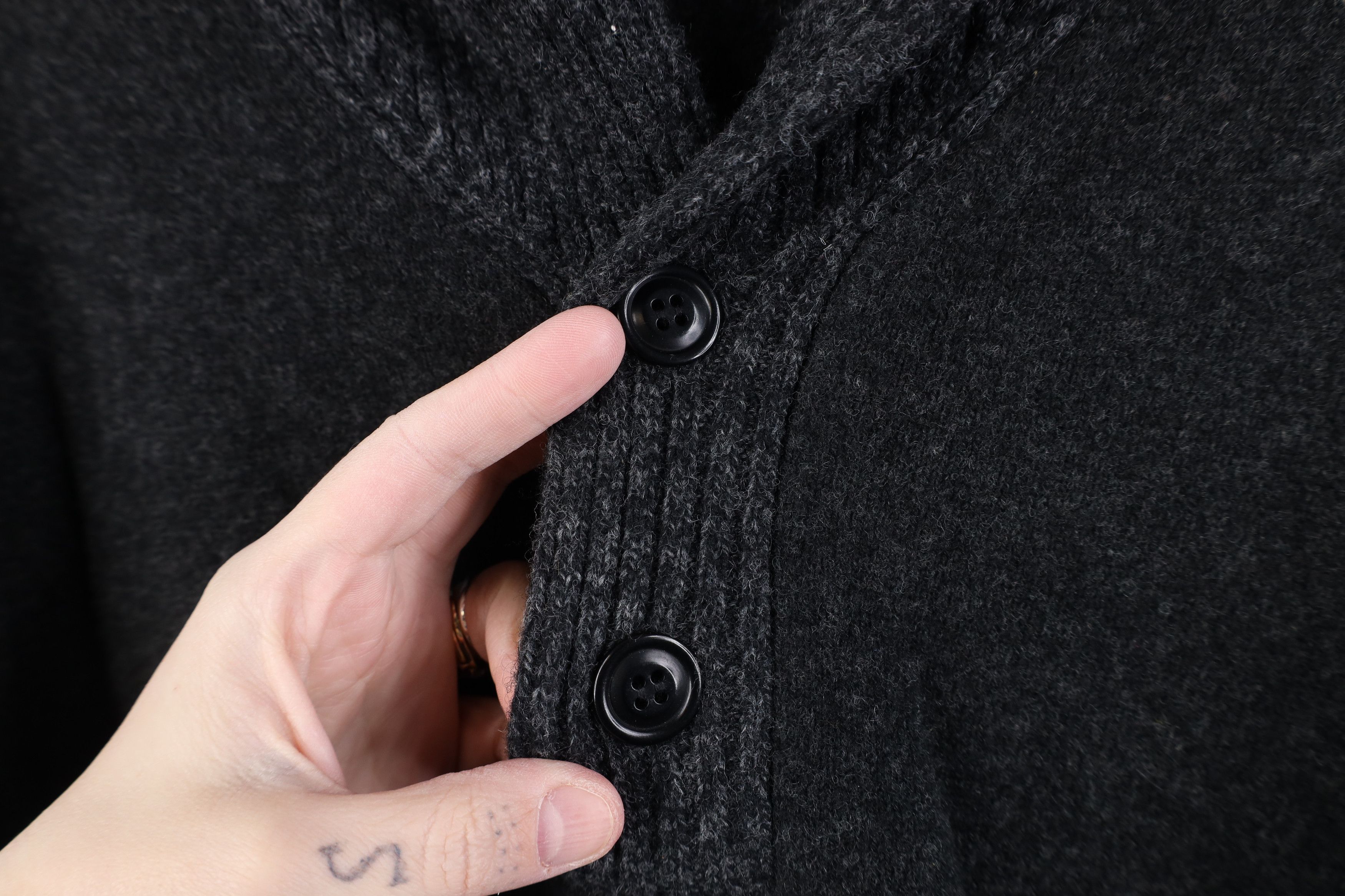 J.Crew J Crew Lambswool Knit Shawl Henley Sweater Charcoal Gray Size US L / EU 52-54 / 3 - 4 Thumbnail