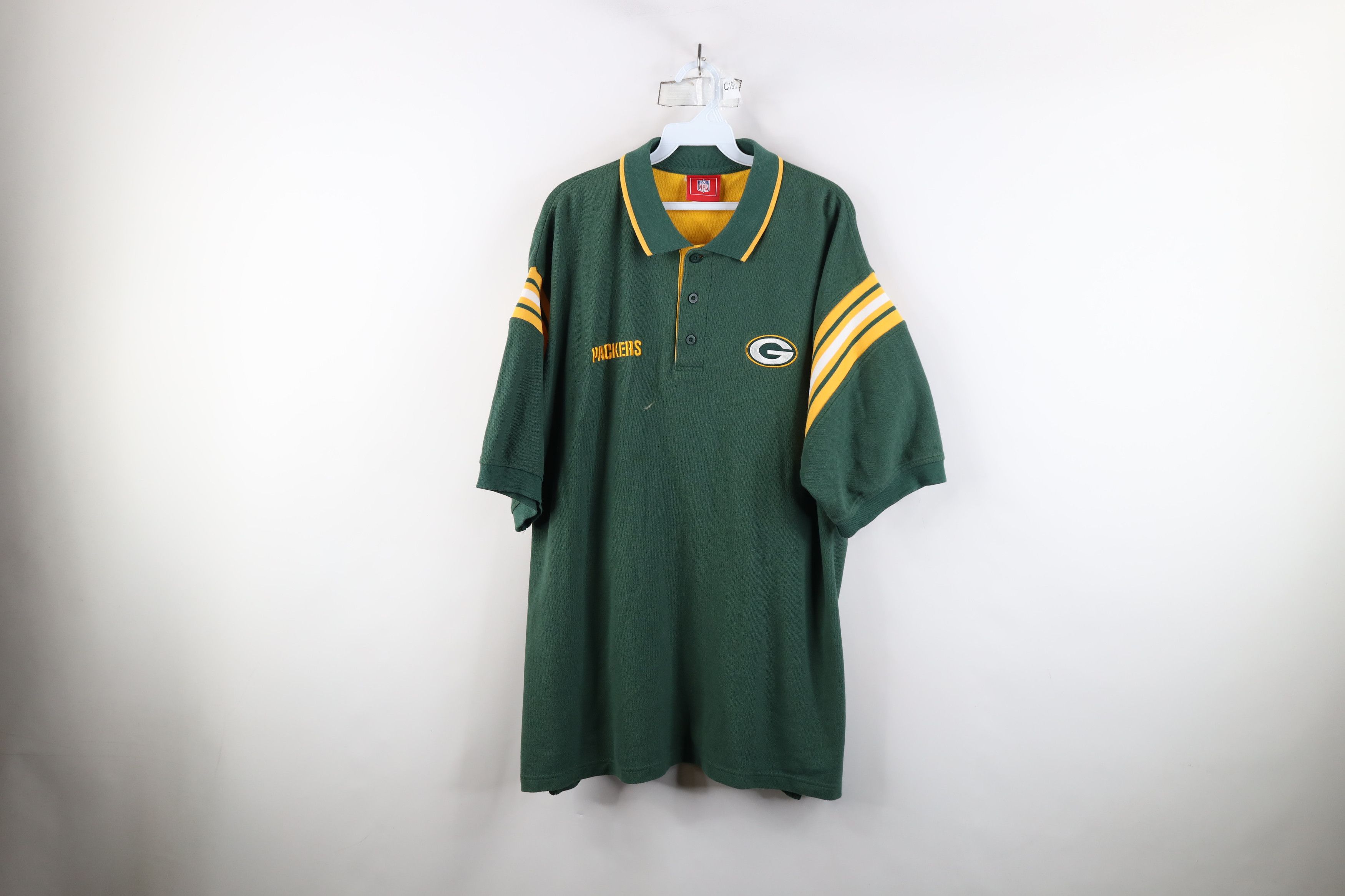Vintage Vintage NFL Spell Out Green Bay Packers Football Polo Shirt Size US XL / EU 56 / 4 - 1 Thumbnail