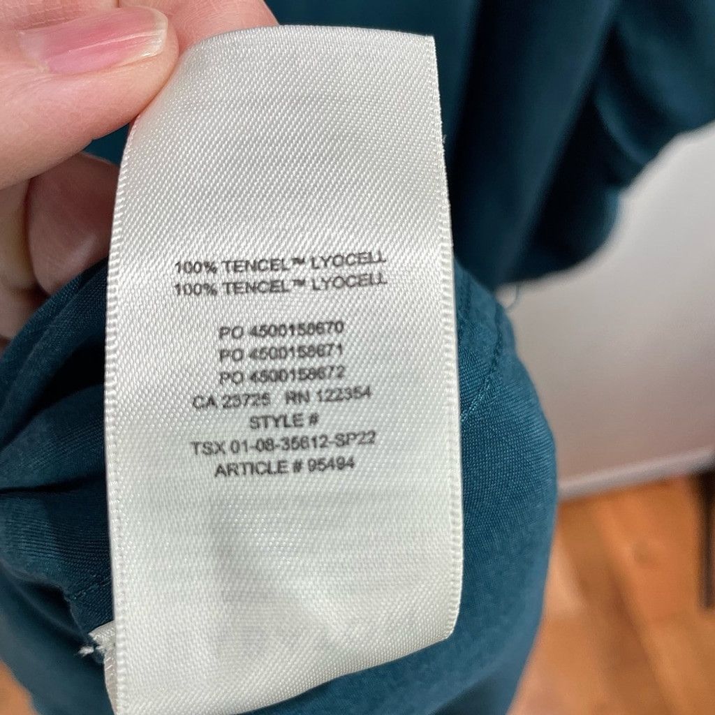 Aritzia NEW Babaton Utility Dress in Herbage Green Size M (no belt) Size M / US 6-8 / IT 42-44 - 6 Thumbnail