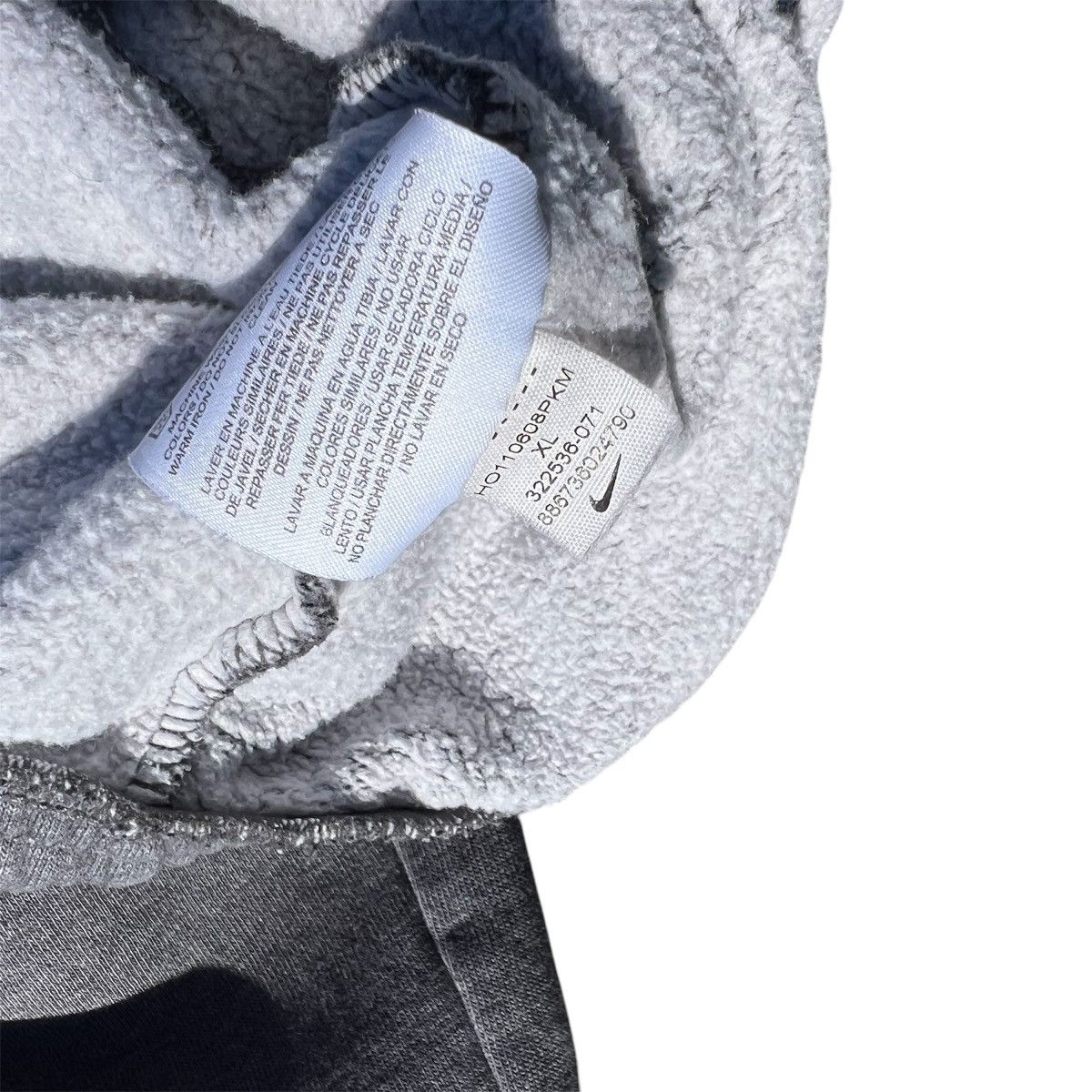 Nike Vintage Gray Nike Paint Splatter Sweatpants Size XL Size US 38 / EU 54 - 4 Thumbnail
