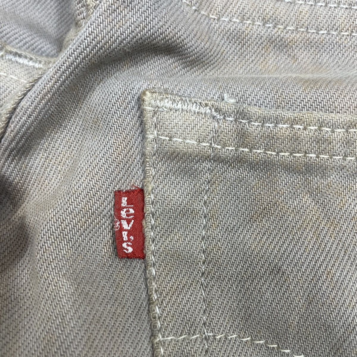 Levi's × Vintage Vintage Levis 501 Grey Faded Jeans wc 378 Size US 29 - 10 Thumbnail