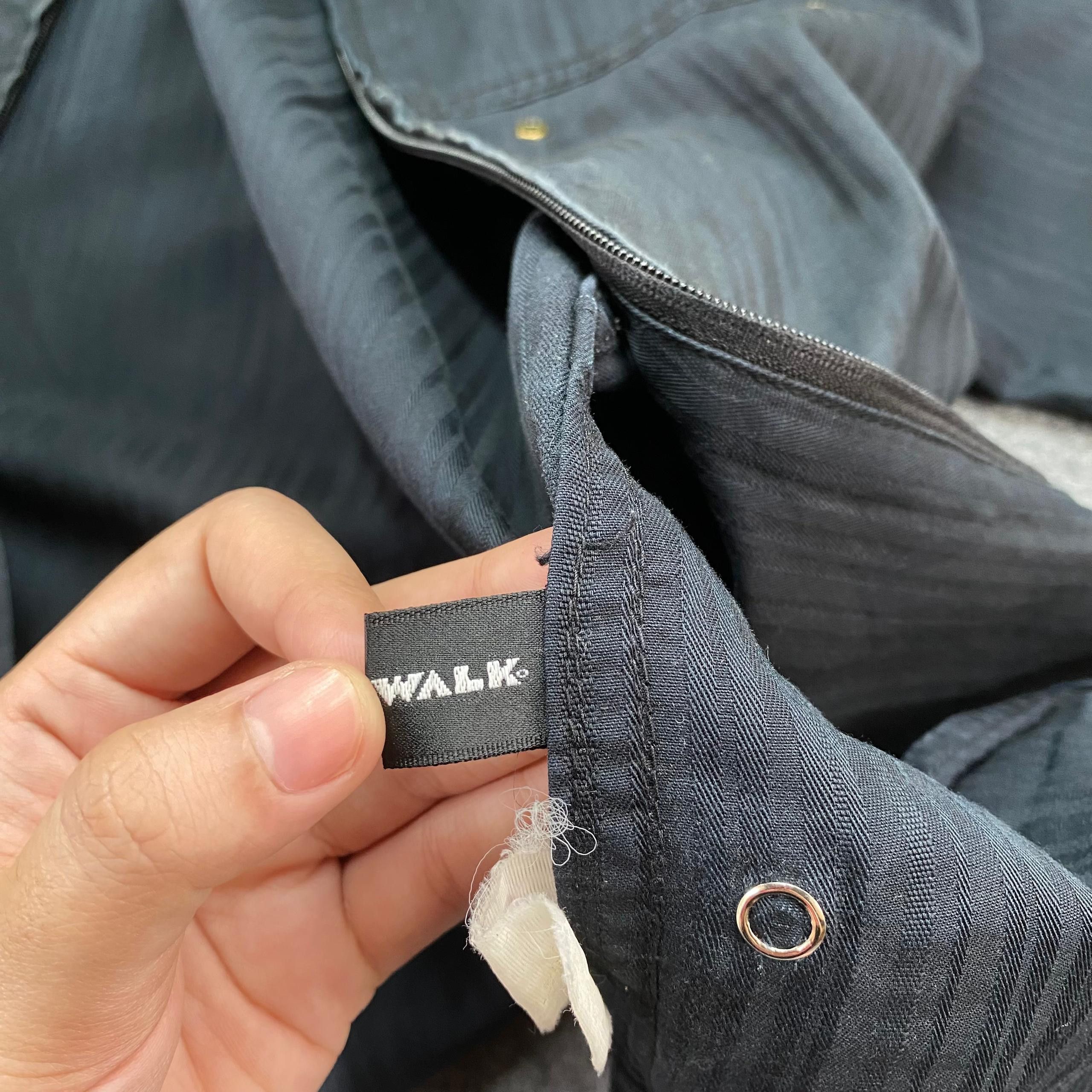Airwalk Vintage Airwalk Streetwear Jacket Size US L / EU 52-54 / 3 - 8 Thumbnail