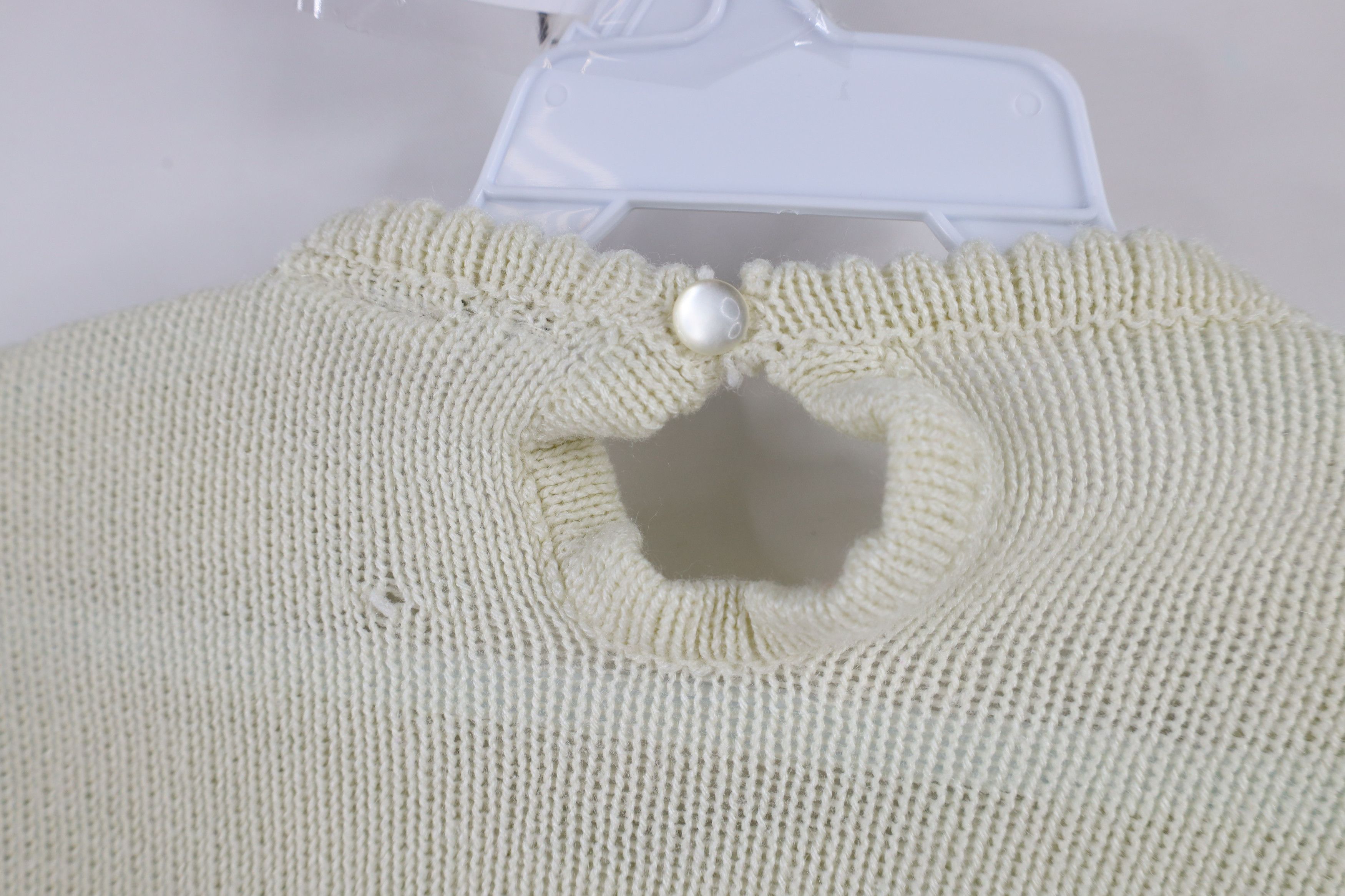 Vintage Vintage 70s Streetwear Ruffled Flower Knit Sweater Beige Size L / US 10 / IT 46 - 9 Thumbnail