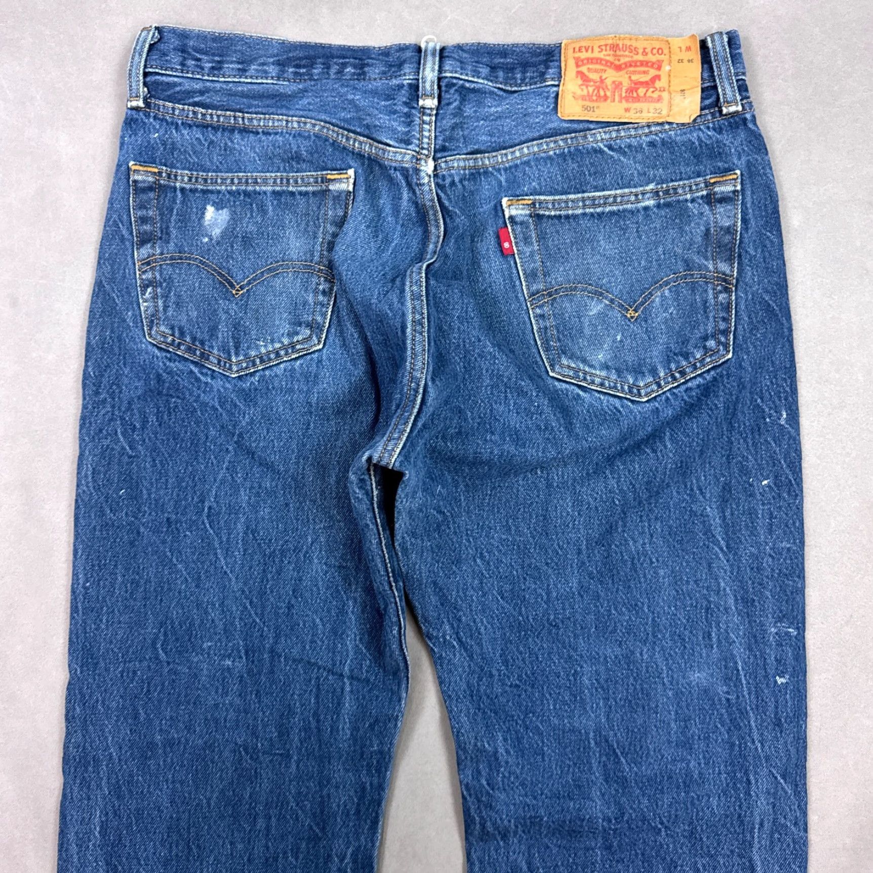 Levi's Levi's 501 Jeans Men 34x30 Blue Button Fly Pant Faded Painted Workwear (Tag36x32) Casual Straight 34x30 Men Blue Jeans Size US 36 / EU 52 - 5 Thumbnail