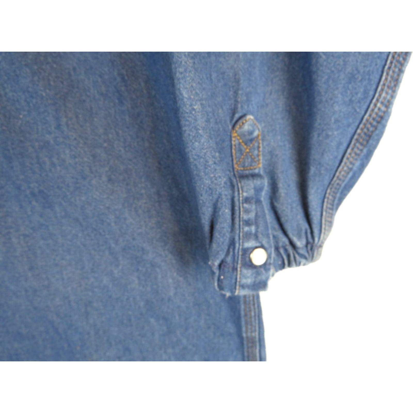 Vintage VINTAGE Key L Regular Denim western shirt Rockabilly Pearl snaps Western blue 3/4 Sleeve Mens Size US L / EU 52-54 / 3 - 4 Thumbnail