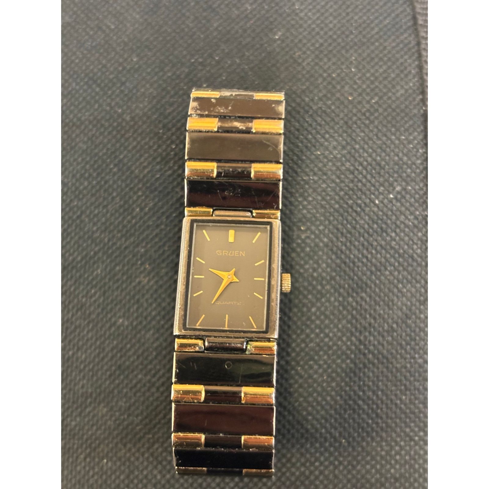 & Other Stories × Grundens Vintage Gruen 227- PUW510 Black And Gold Women’s Watch! Size ONE SIZE - 7 Thumbnail