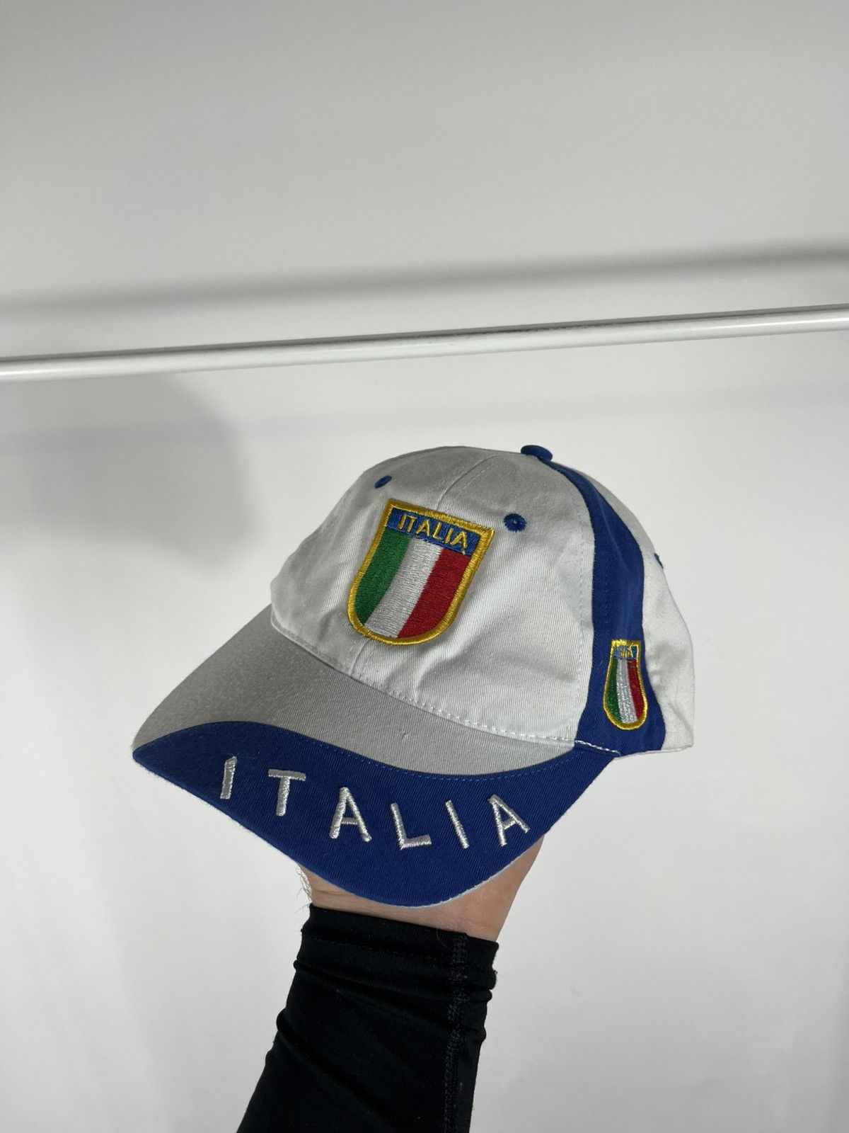 Other Italia Tricolore Embroidered Baseball Cap Blue White Size ONE SIZE - 1 Thumbnail