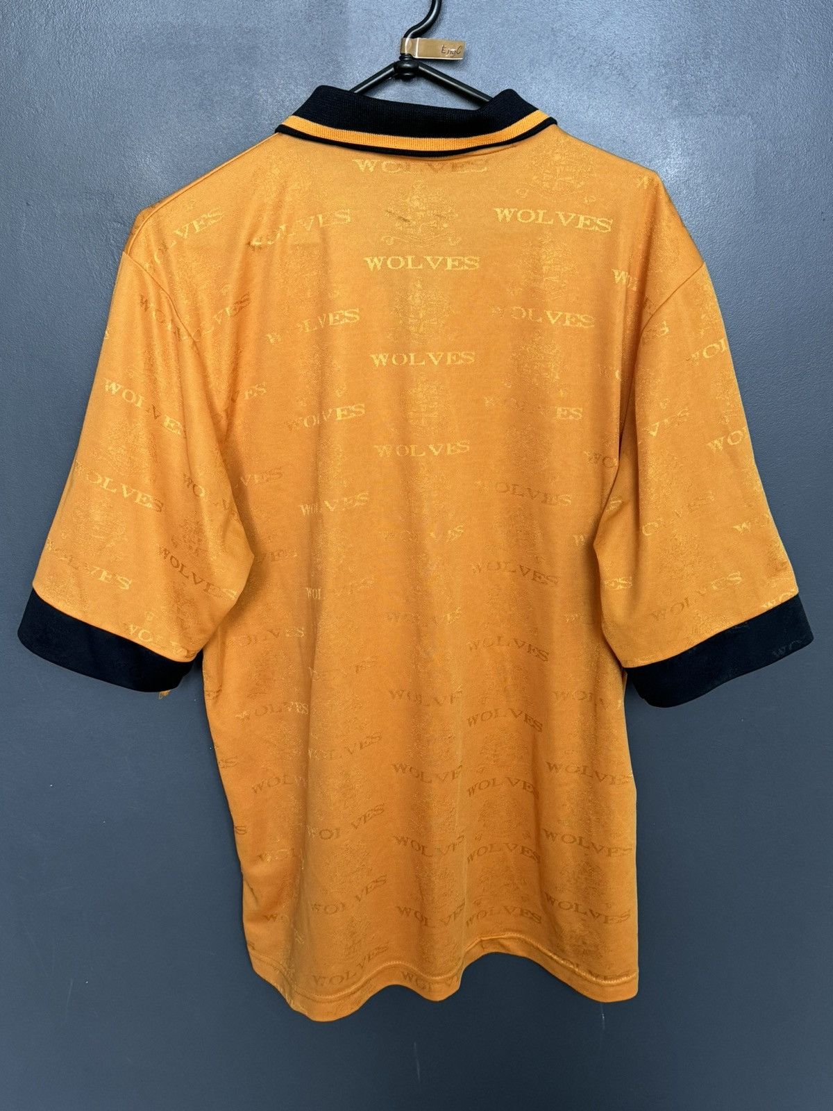 Nutmeg Wolverhampton Wanderers 95/96 Home Football Jersey Size US M / EU 48-50 / 2 - 2 Thumbnail