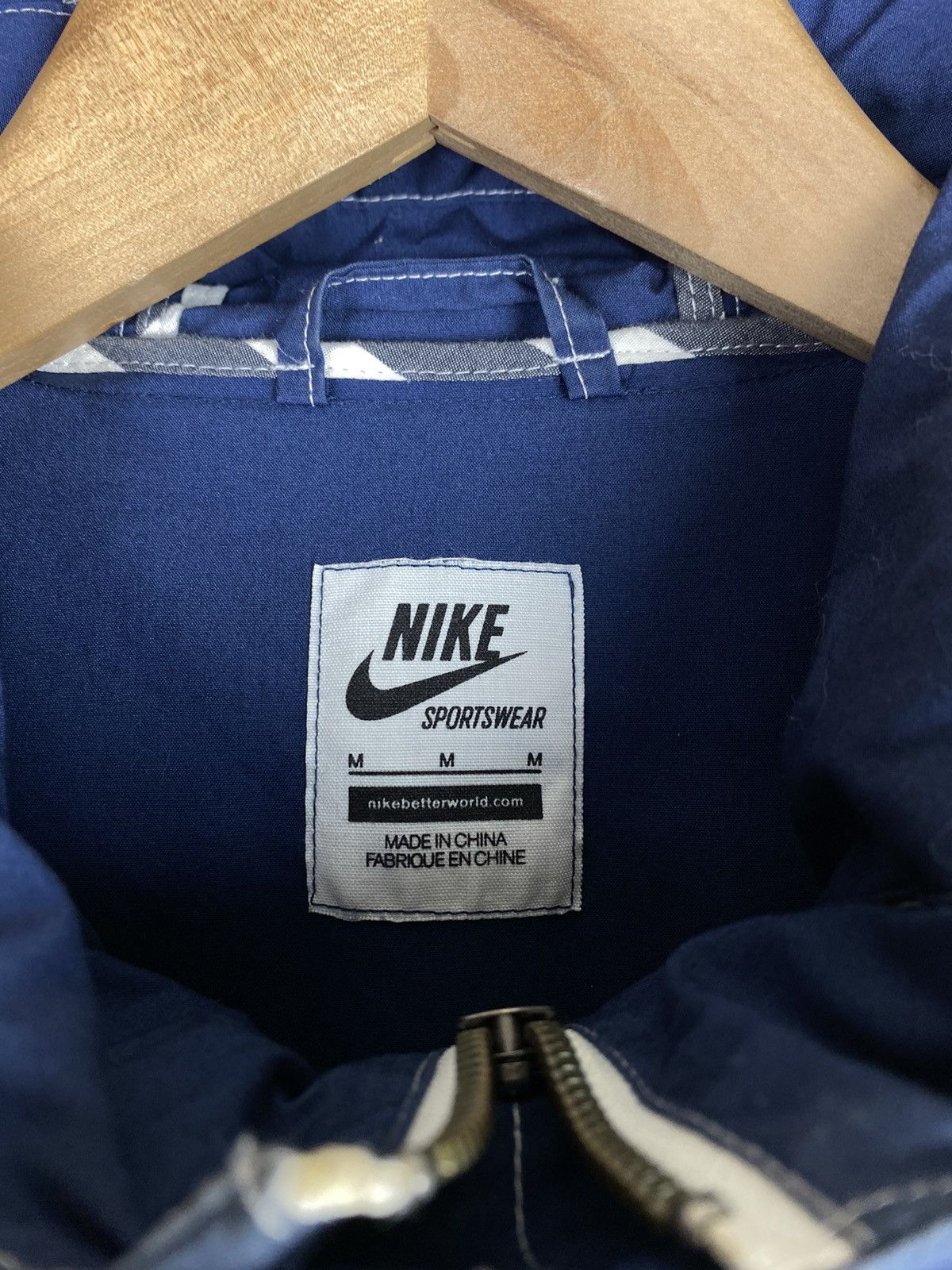Nike Nike men’s hooded jacket Size US M / EU 48-50 / 2 - 9 Thumbnail