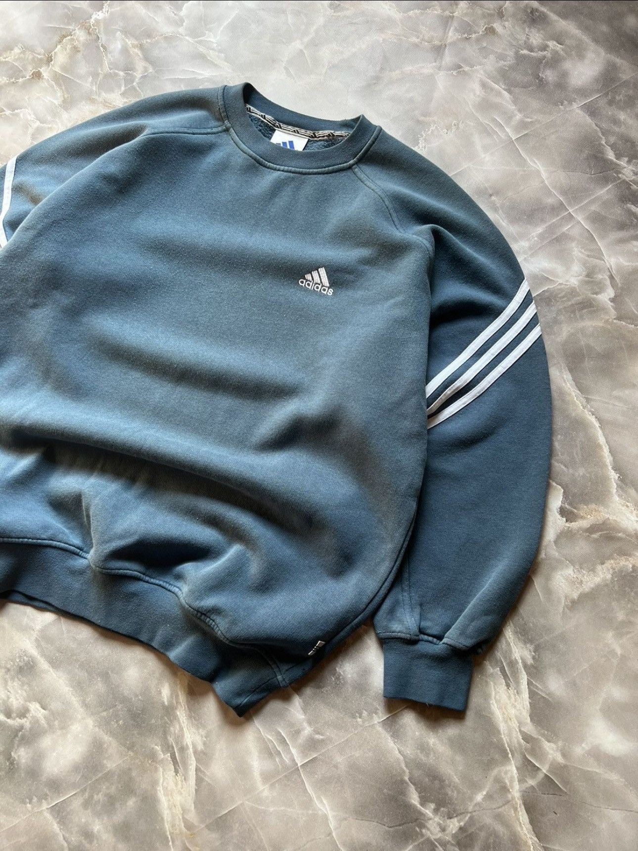 Vintage Vintage Adidas Baggy Y2k Sweatshirt Size US XL / EU 56 / 4 - 2 Thumbnail