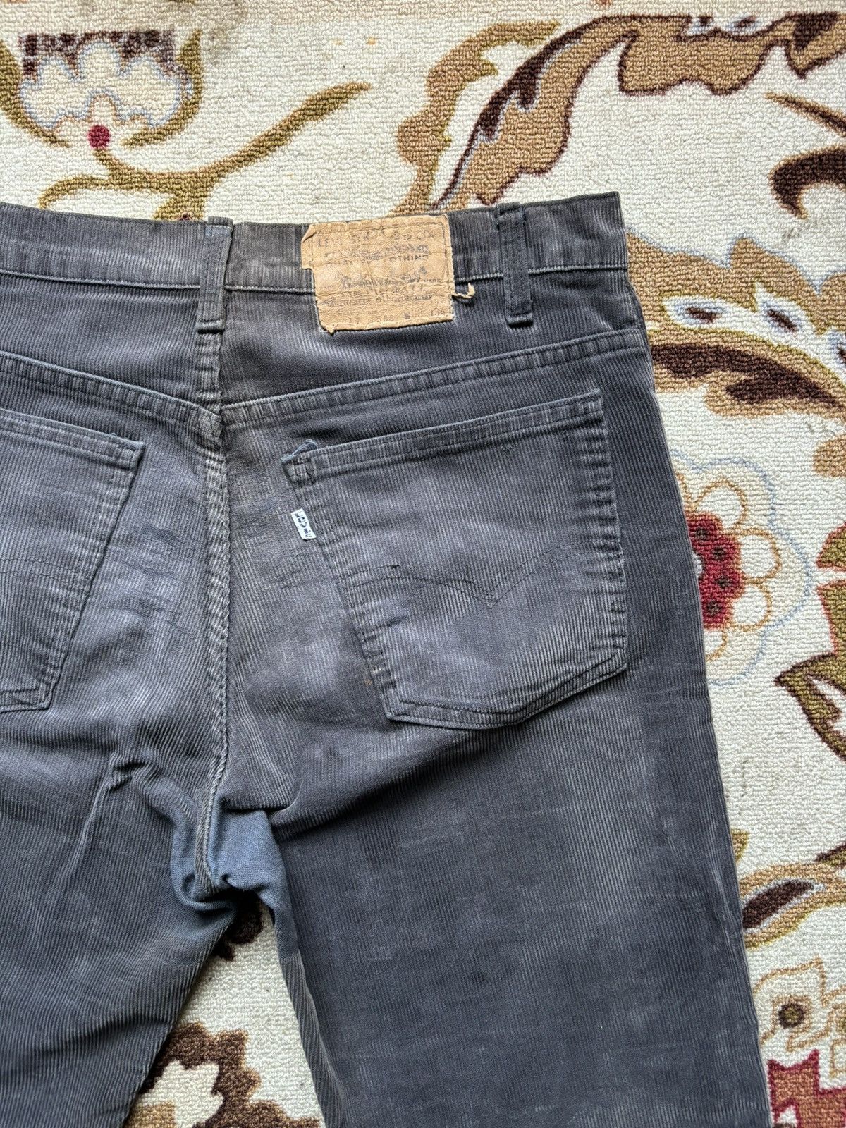 Levi's × Vintage Grey Levi Corduroy flares Size US 32 / EU 48 - 7 Thumbnail