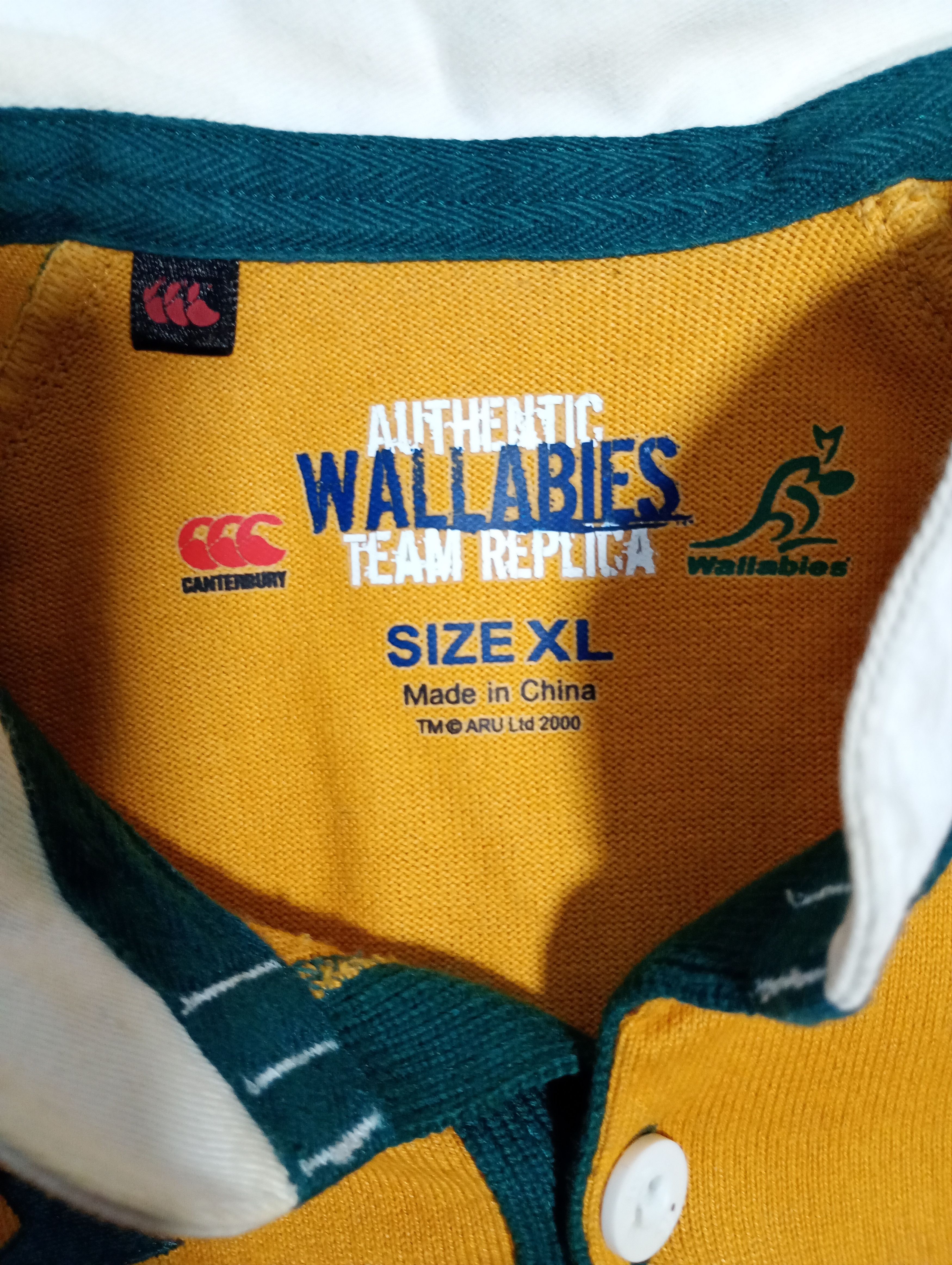 Canterbury of New Zealand Canterbury Wallabies Australia Rugby Shirt 2008 Size US XL / EU 56 / 4 - 10 Thumbnail