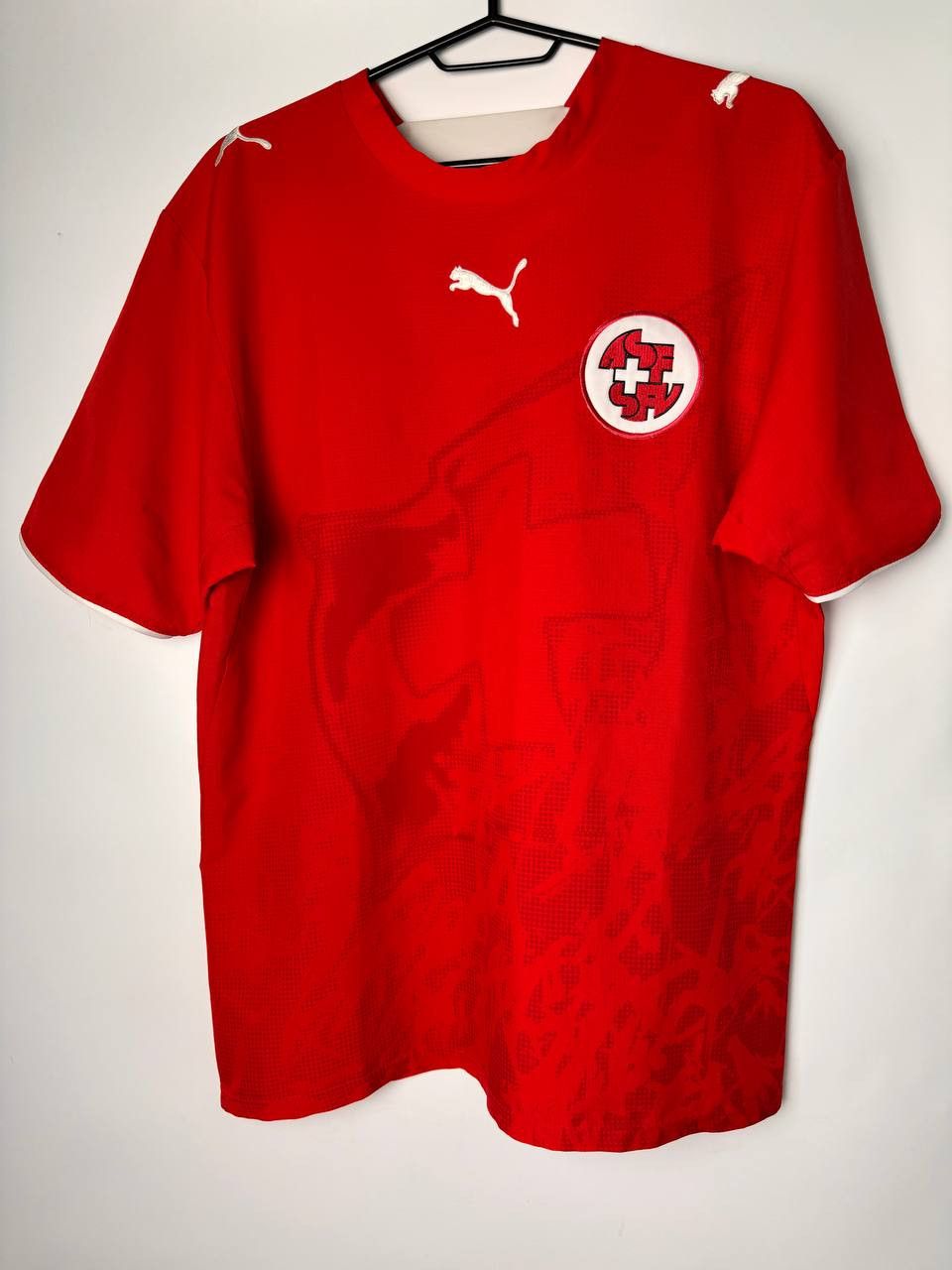 Puma × Vintage Switzerland Home football shirt 2006 - 2008 Soccer Jersey Size US M / EU 48-50 / 2 - 1 Thumbnail