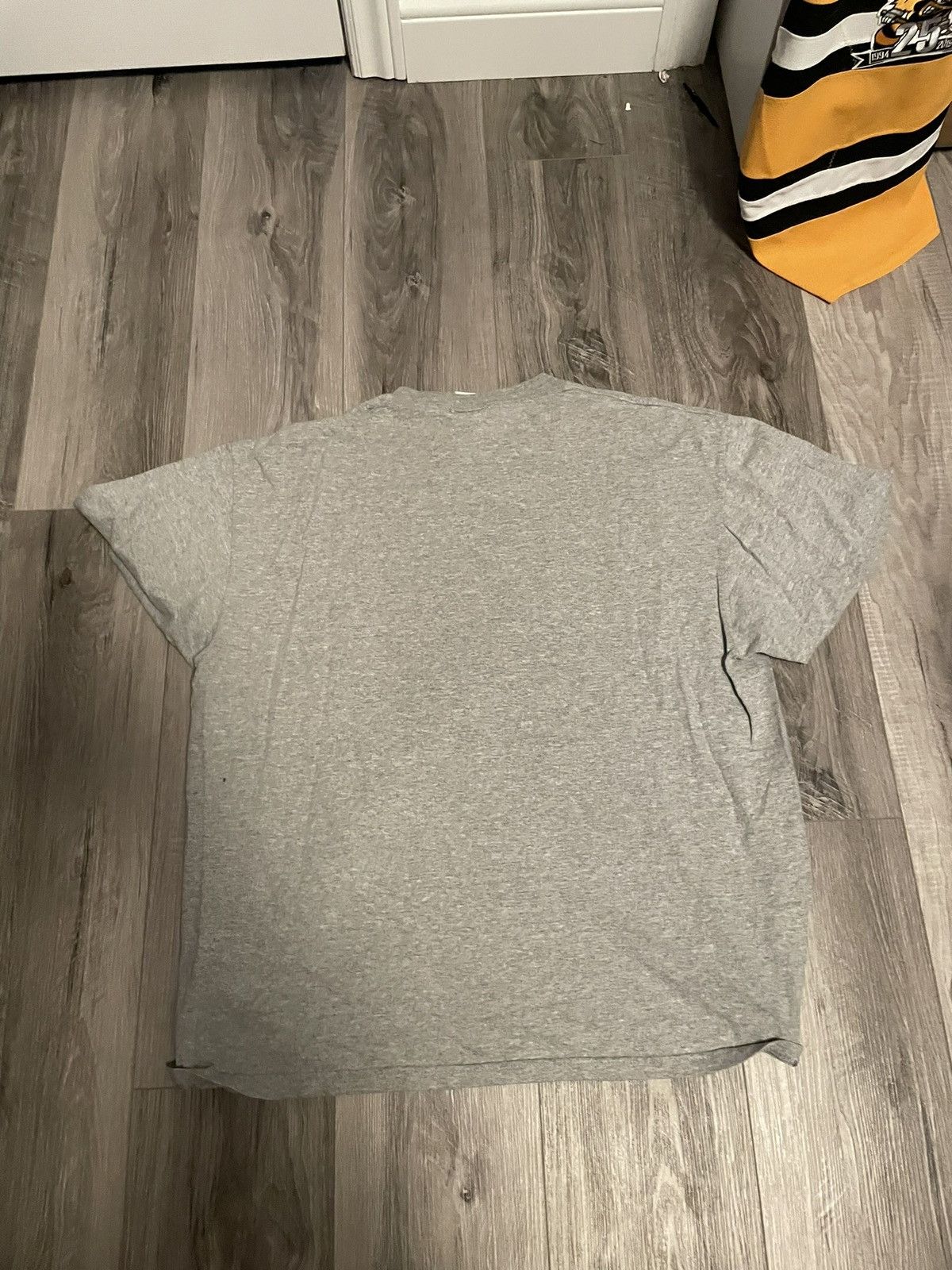 NCAA × Vintage Vintage Y2K 2002 March Madness Tee XL Size US XL / EU 56 / 4 - 4 Thumbnail