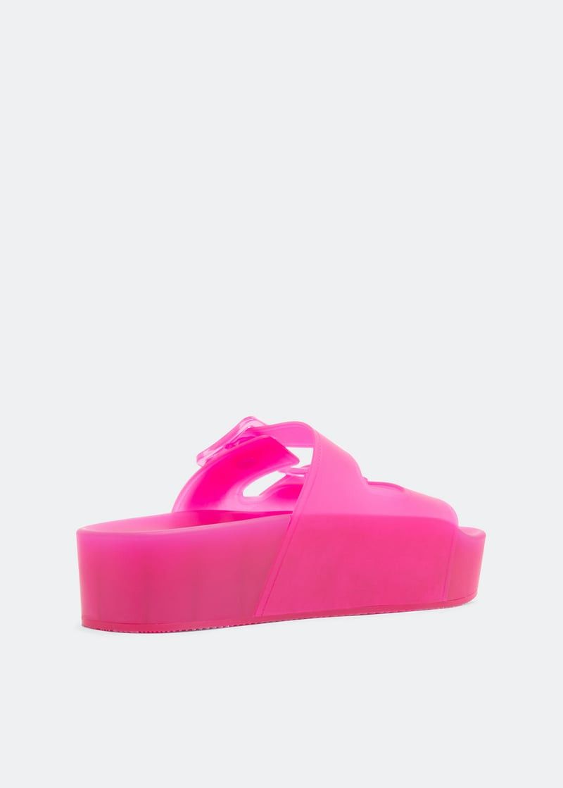 Balenciaga o1y0625 Rubber Slippers in Fuchsia Size US 7 / IT 37 - 2 Thumbnail