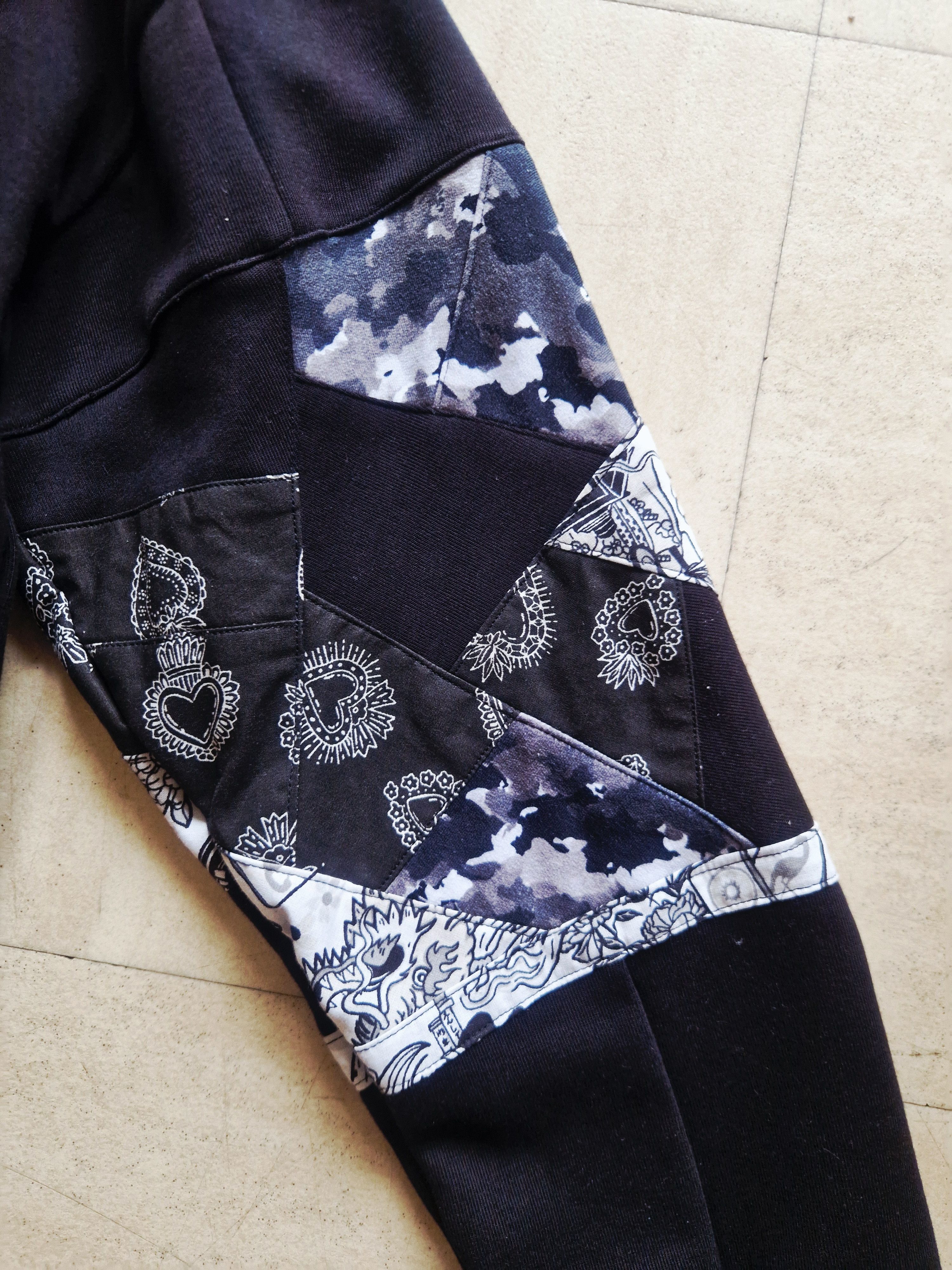 Other sweat "Broken art" Size US L / EU 52-54 / 3 - 3 Thumbnail