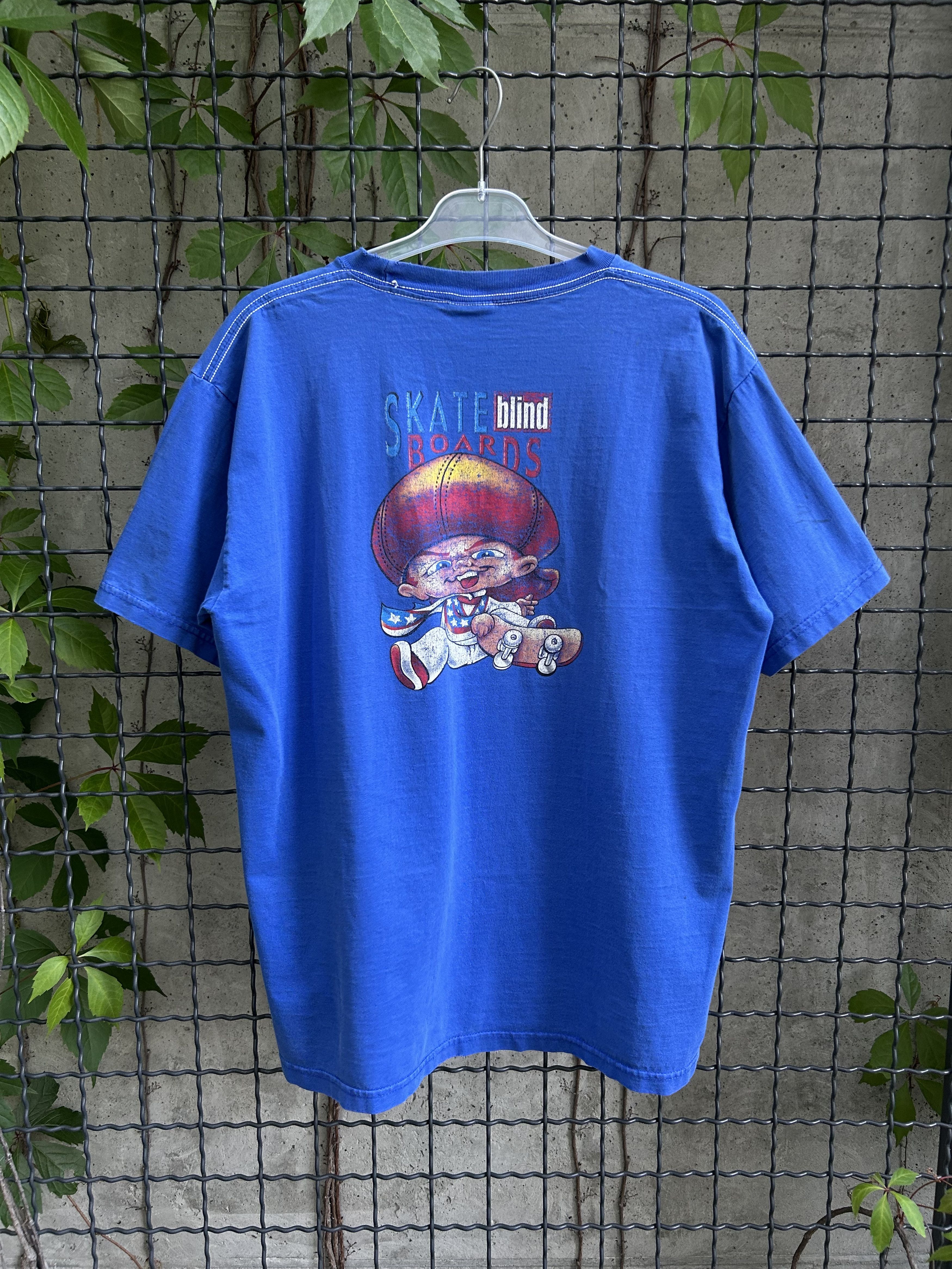 Blind Skateboards Vintage 90s Blind Skateboards Graphic T-shirt Size US XL / EU 56 / 4 - 2 Thumbnail