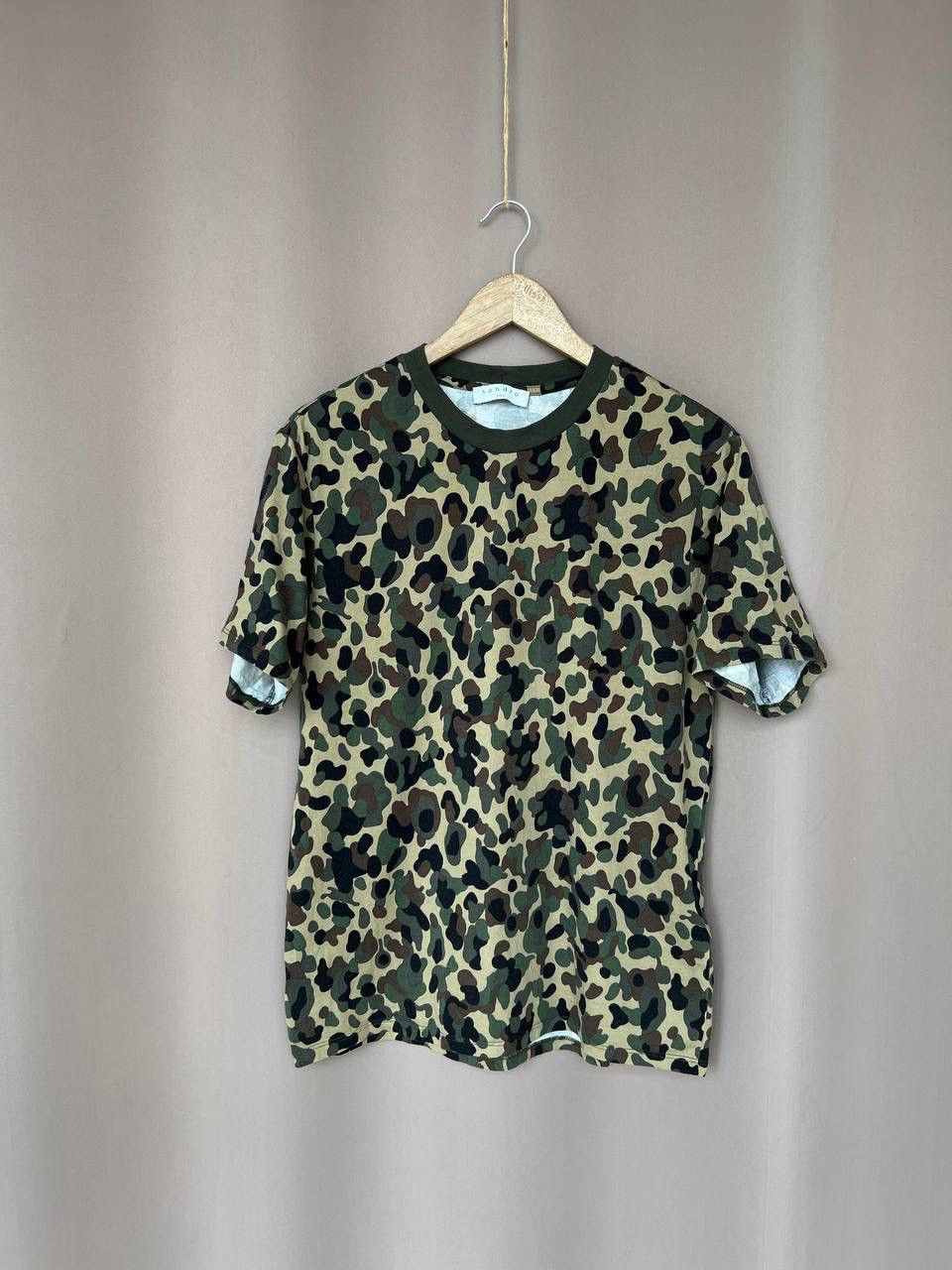 Sandro Sandro Paris Camo Crew Neck Short Sleeve T-Shirt Size M Size US M / EU 48-50 / 2 - 1 Thumbnail