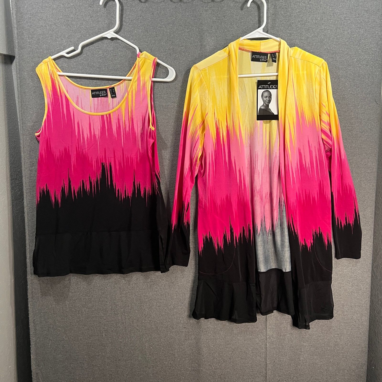 Other Attitudes by Renee Jersey Mesh Trim Tank & Cardigan Set Size M / US 6-8 / IT 42-44 - 1 Thumbnail