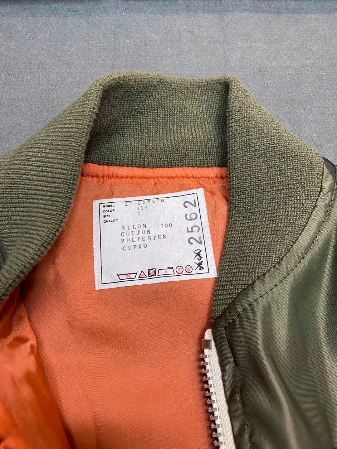 Sacai Sacai x Kaws MA-1 Collab Jacket Worn Once Size 2 Size US M / EU 48-50 / 2 - 4 Thumbnail
