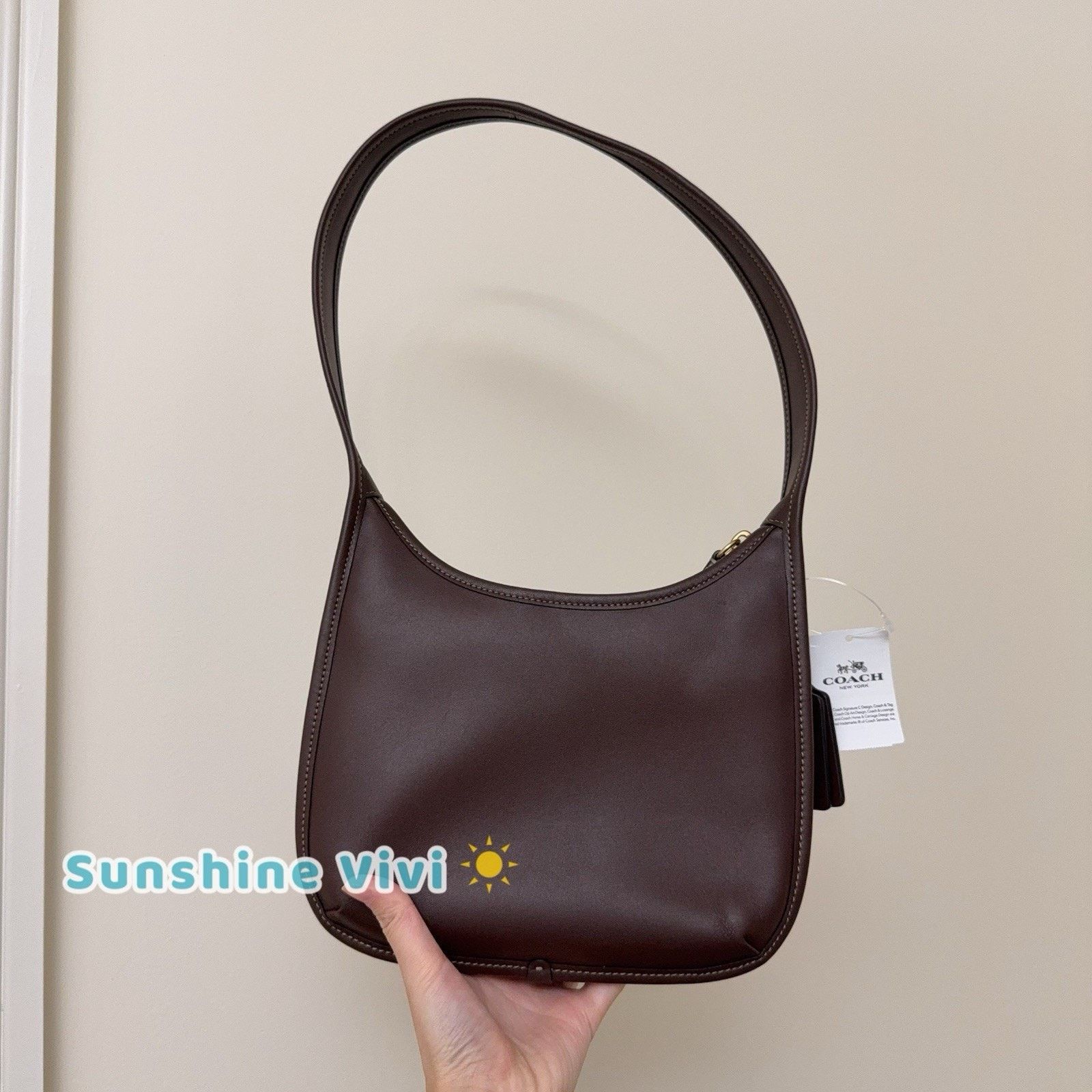 Coach NWT Coach Curve Zip Bag BRASS/Maple Leather CAF11 Size ONE SIZE - 8 Thumbnail