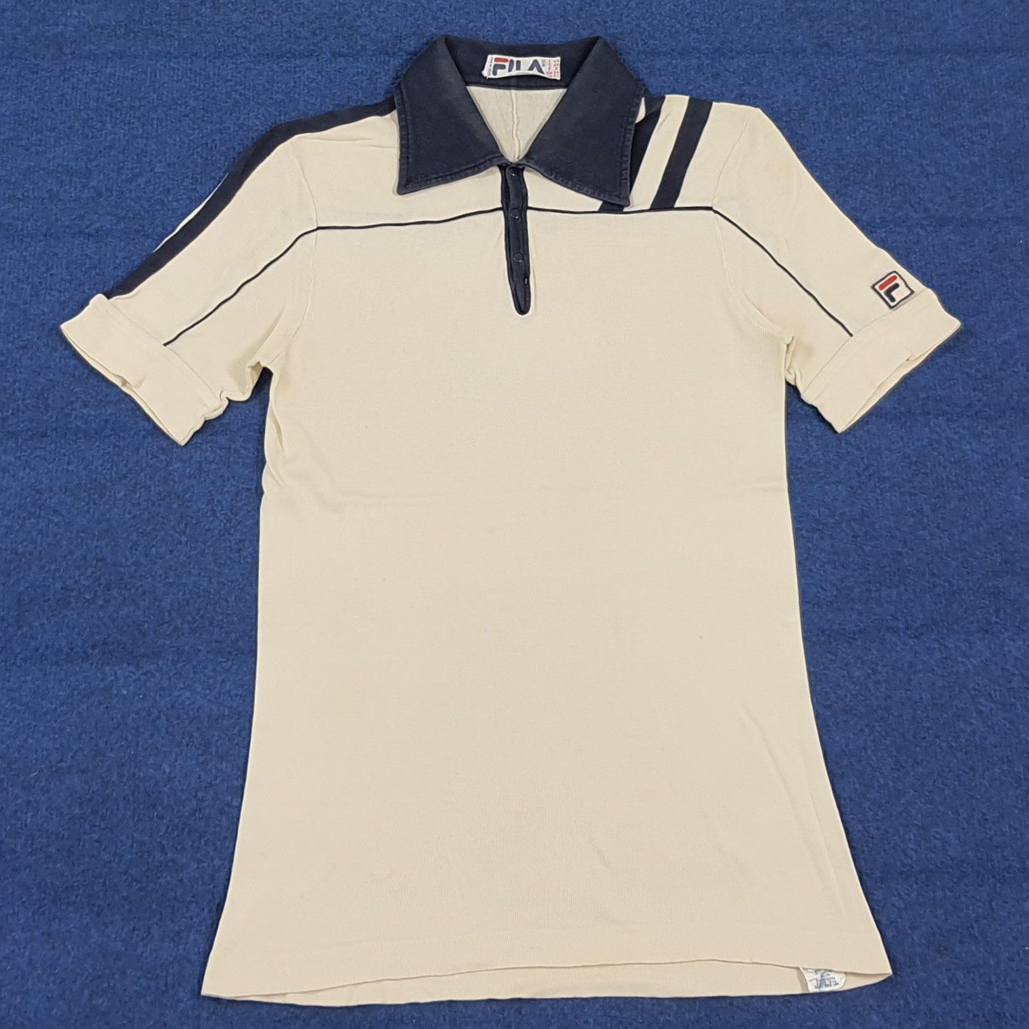 Fila Vintage Fila Sports Retro Beige Polo Shirt C2301N60 Size US XS / EU 42 / 0 - 1 Thumbnail