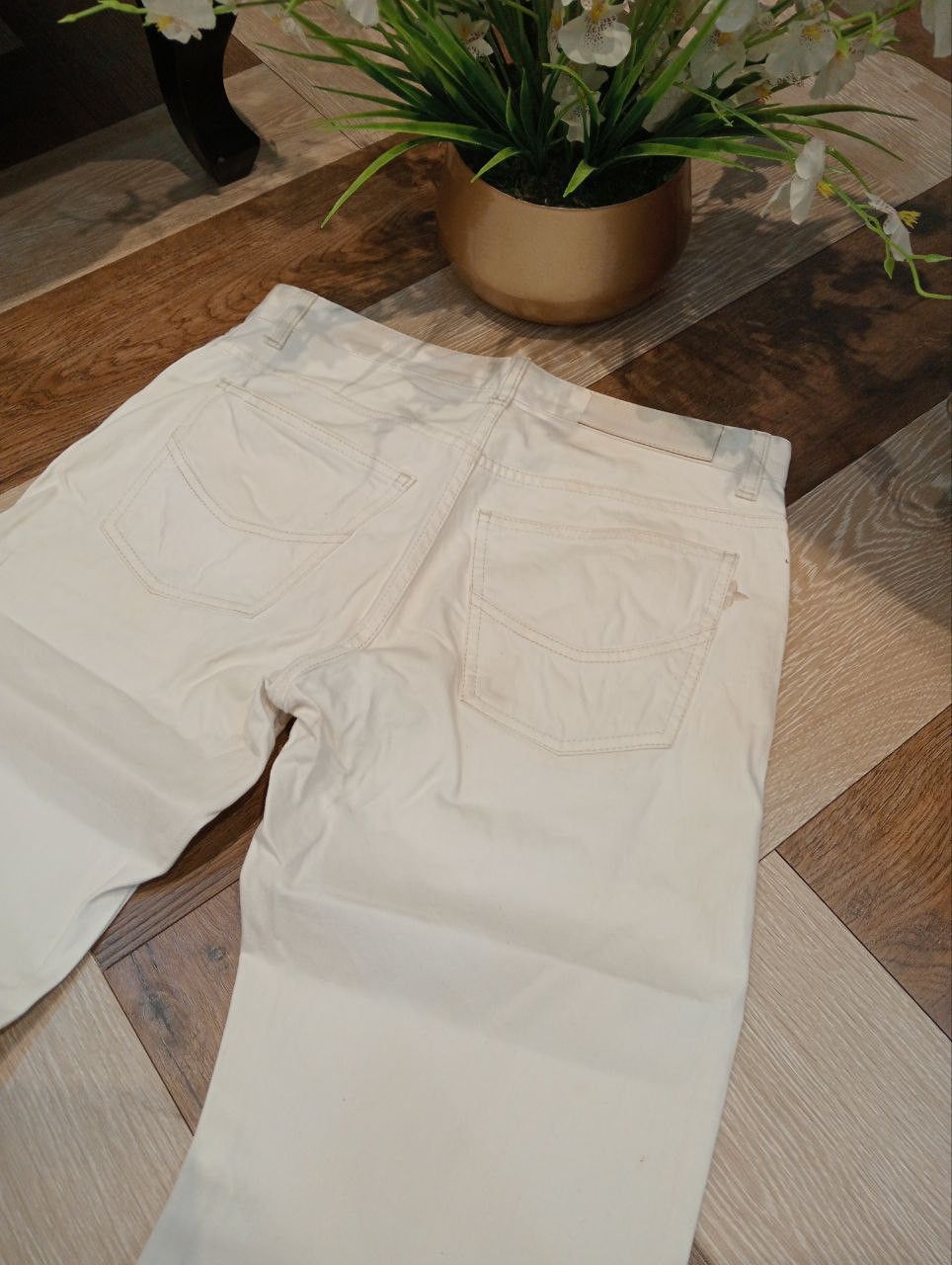 Louis Vuitton LUXURY LOUIS VUITTON DENIM PANTS - WHITE Size US 31 - 13 Thumbnail