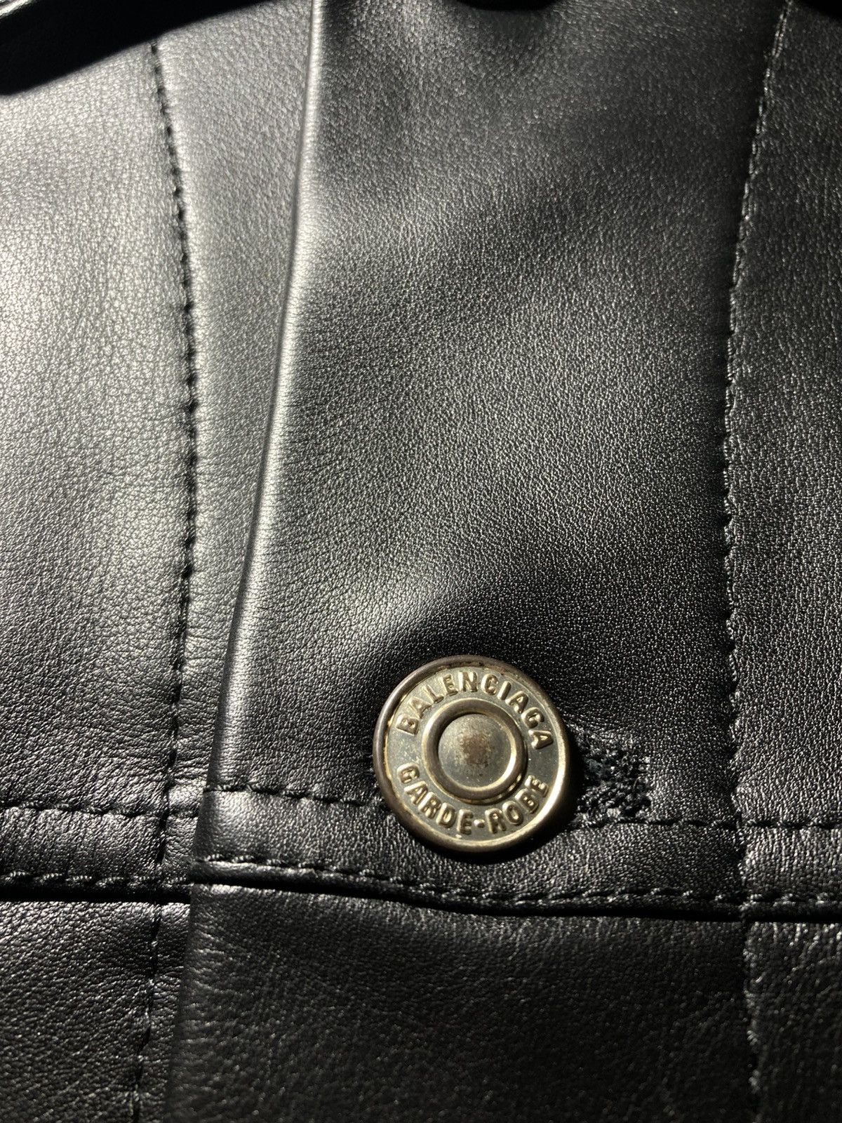 Balenciaga New 2023 Balenciaga Loose Leather Trucker Jacket Demna Crop Size US M / EU 48-50 / 2 - 3 Thumbnail