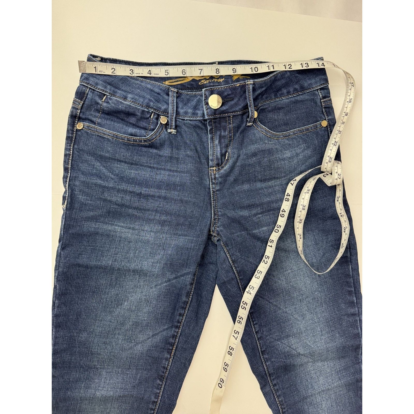 Seven 7 Seven 7 Low Rise Skinny Jeans Women's Embellished Pockets 4 Size 27" / US 4 / IT 40 - 3 Thumbnail