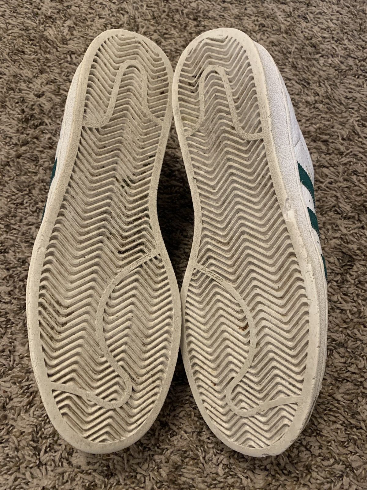 Adidas Adidas shell toe sneakers Size US 12 / EU 45 - 5 Thumbnail