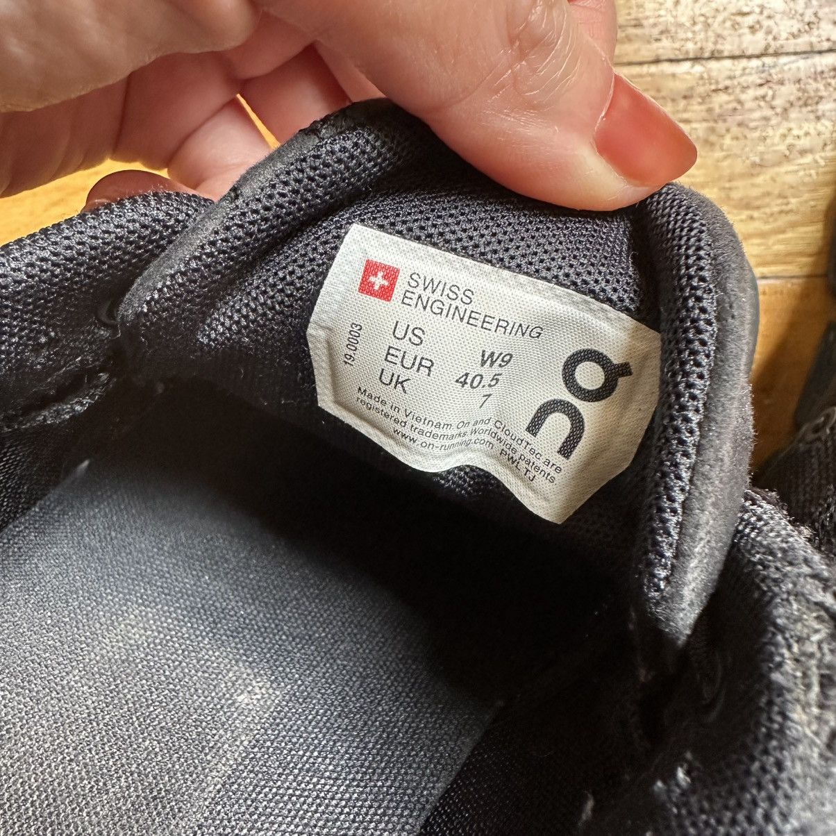 On Cloud 5 waterproof sneakers Size US 9 / IT 39 - 6 Thumbnail