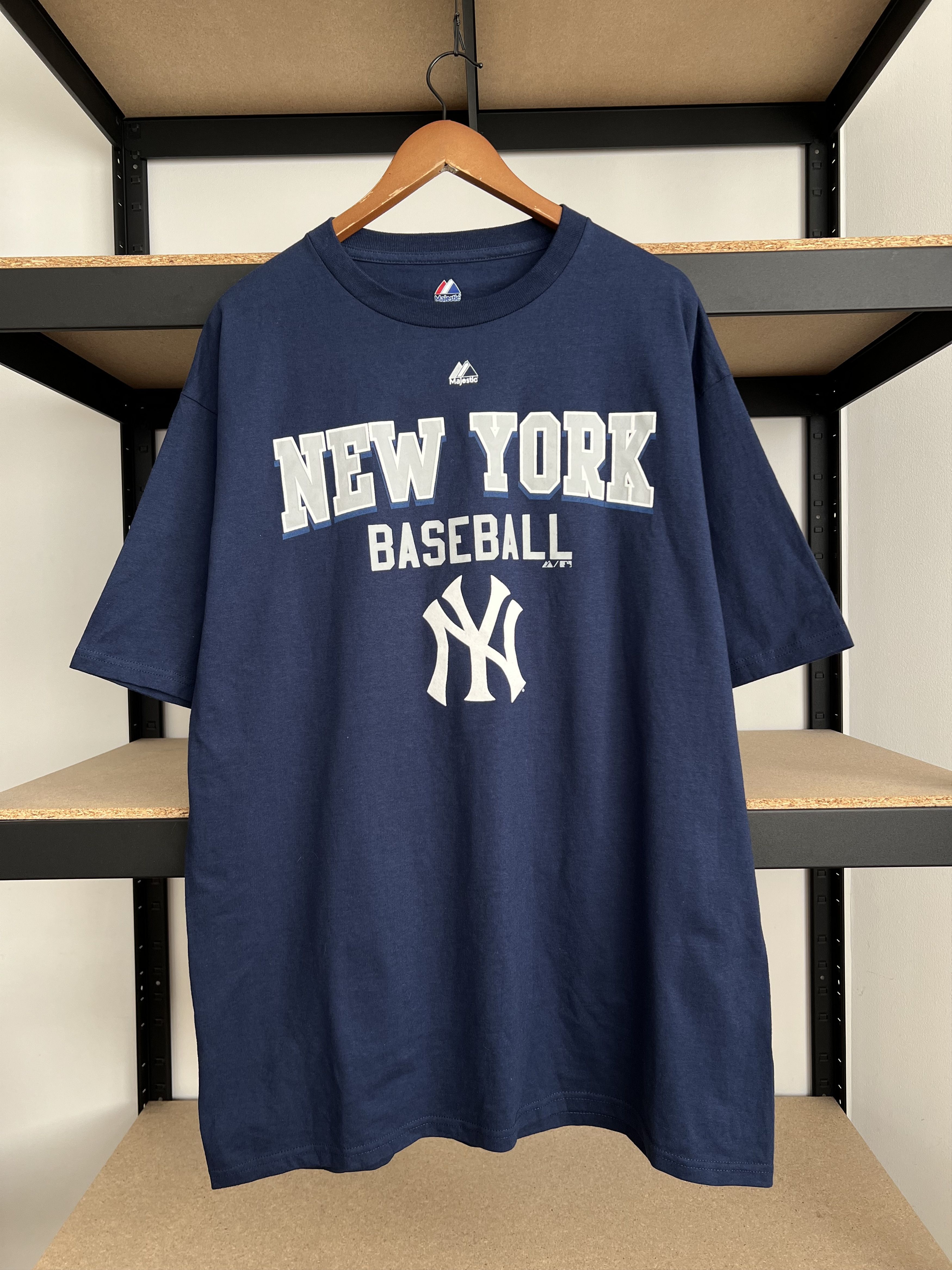 MLB New York Yankees Baseball MLB Majestic Navy T-shirt Size US XL / EU 56 / 4 - 1 Thumbnail