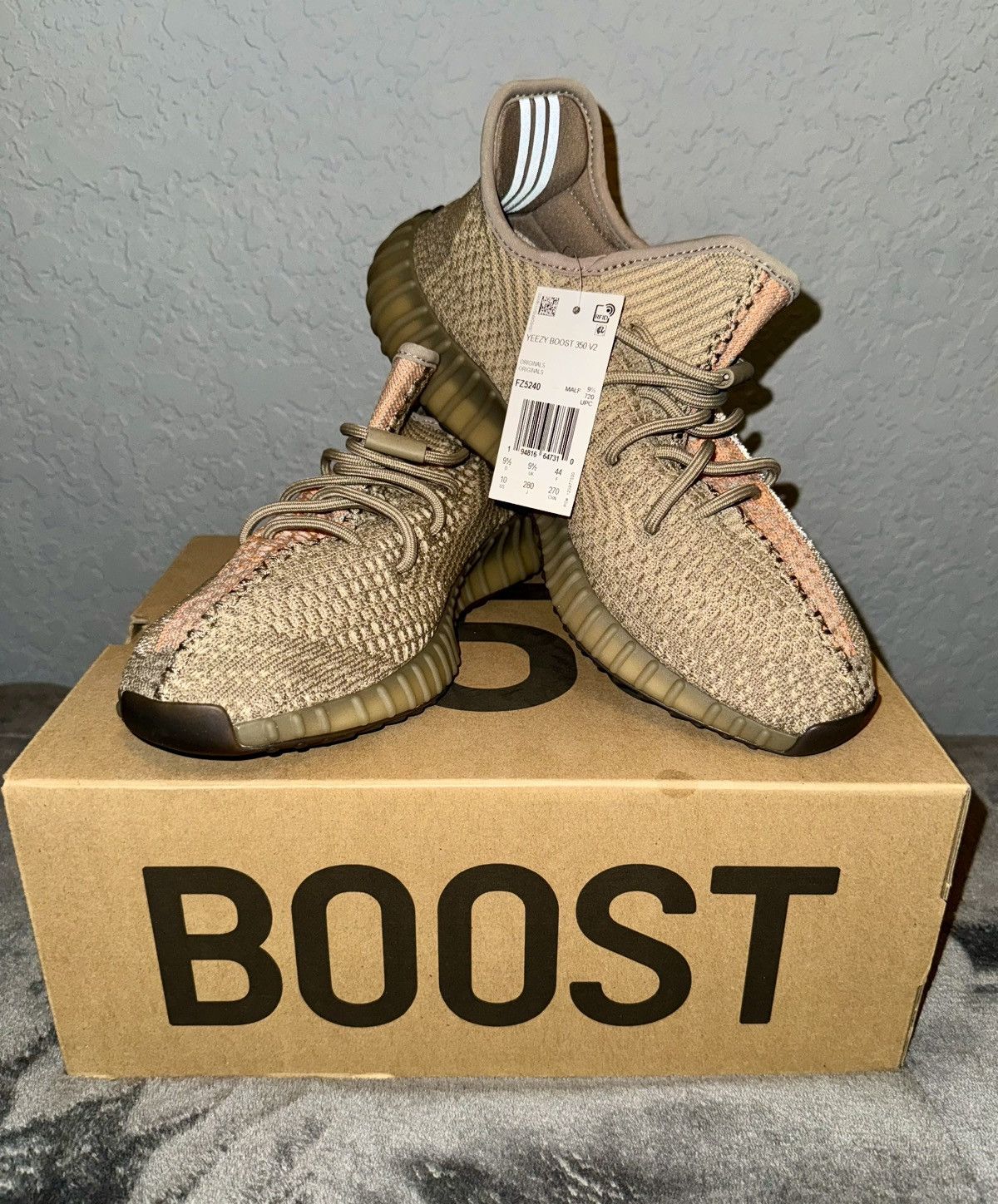 Adidas × Yeezy Yeezy 350 Sand Taupe Size US 10 / EU 43 - 1 Thumbnail