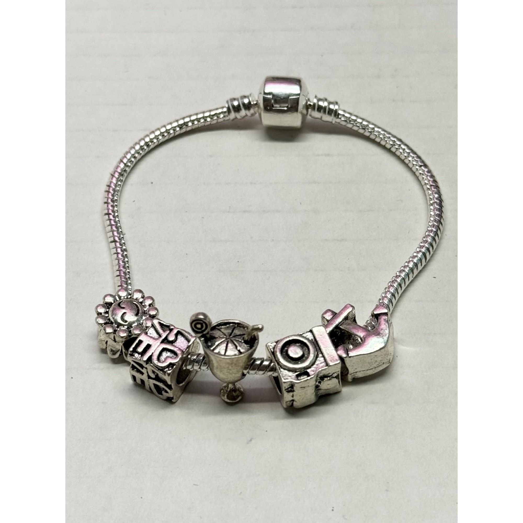 Vintage Vintage slide charm bracelet Size ONE SIZE - 1 Thumbnail