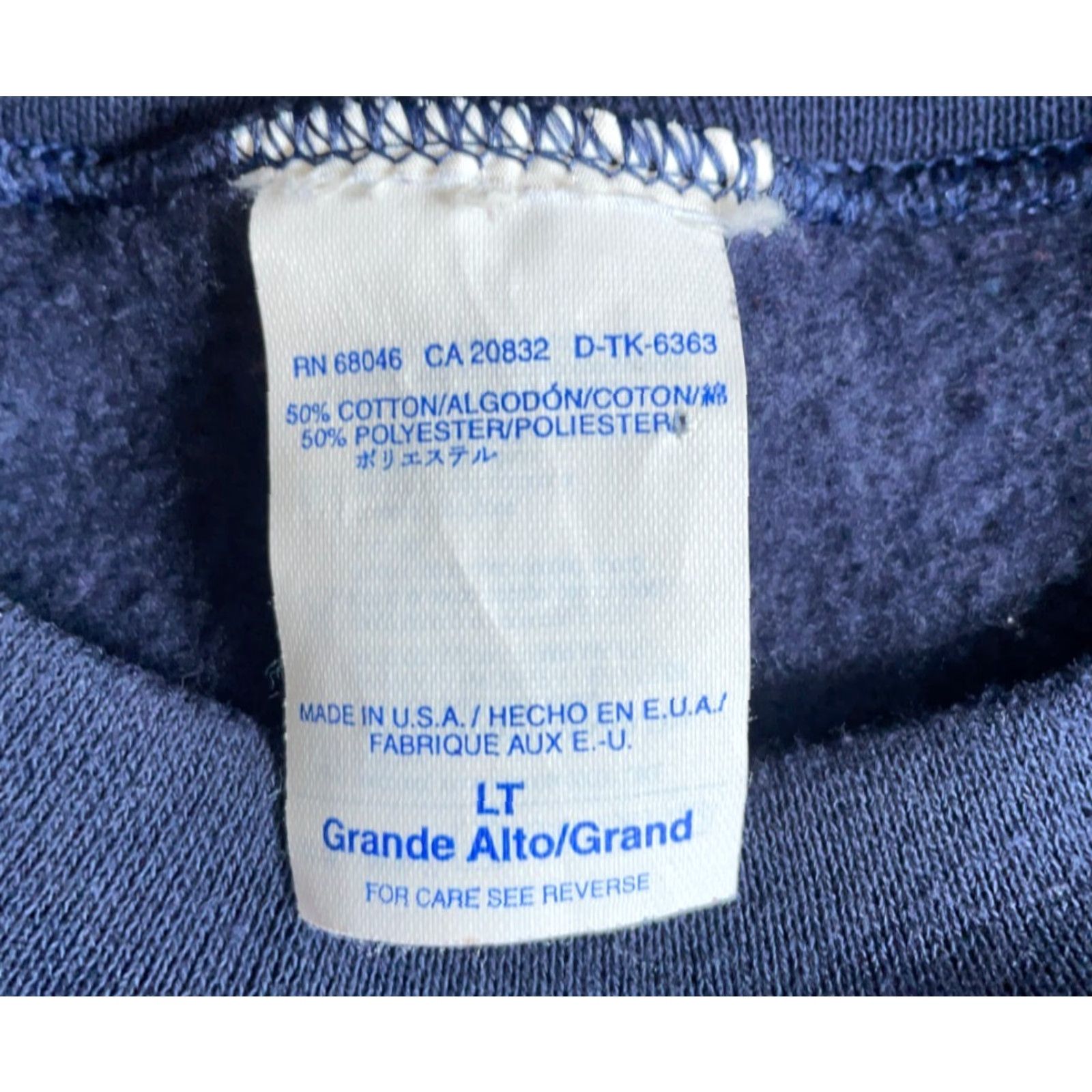 Vintage VINTAGE Discus Athletic Sweatshirt Shirt | Dark Blue | 90s Sun Faded Crewneck Mens Large Tall LT | Cotton-Blend Fleece Pullover Size US L / EU 52-54 / 3 - 3 Thumbnail
