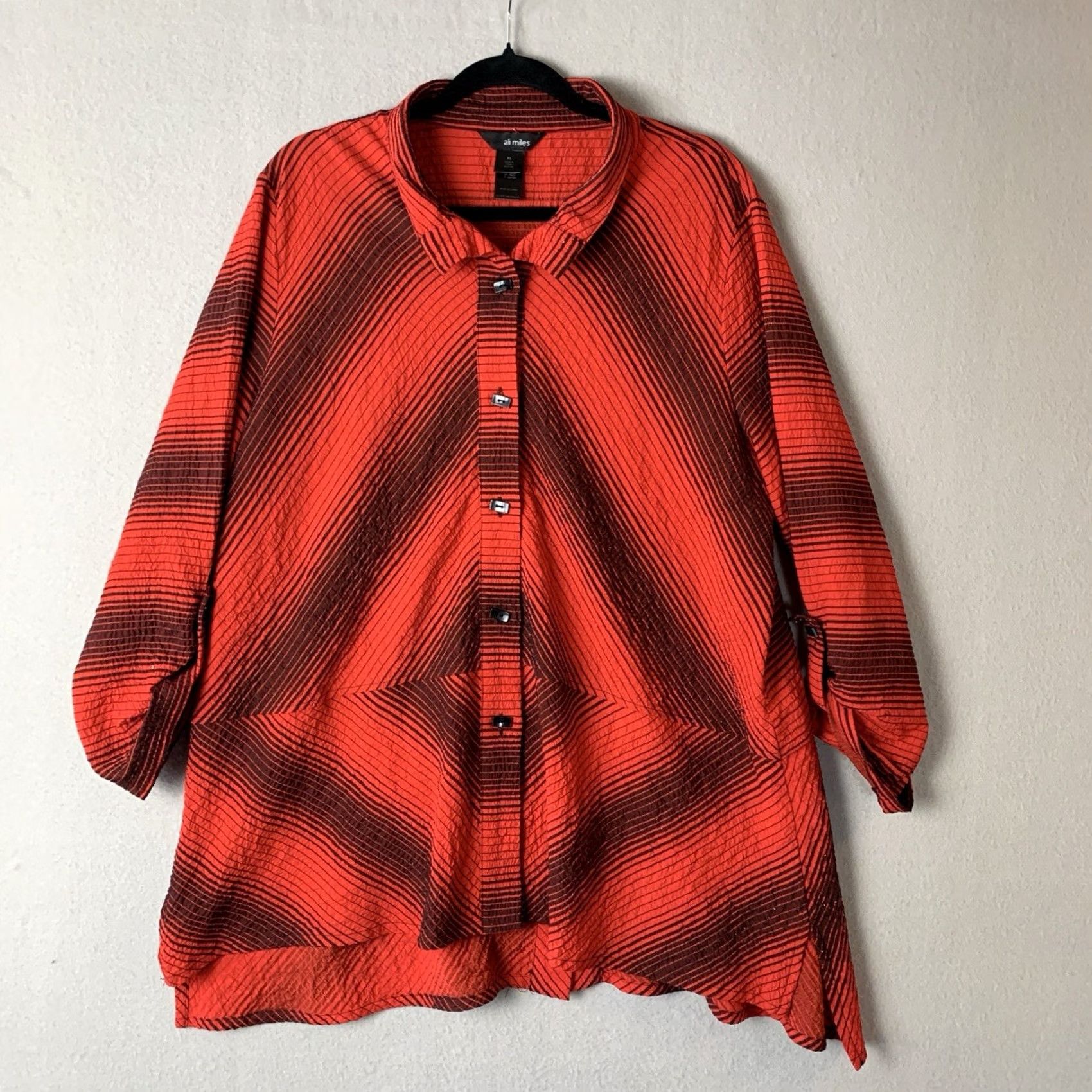 Vintage Ali Miles Tunic Blouse Shirt Woman XL Red 3/4 Sleeve Button Up Collar Crinkle Artsy Solid Vintage No Size XL / US 12-14 / IT 48-50 - 2 Thumbnail