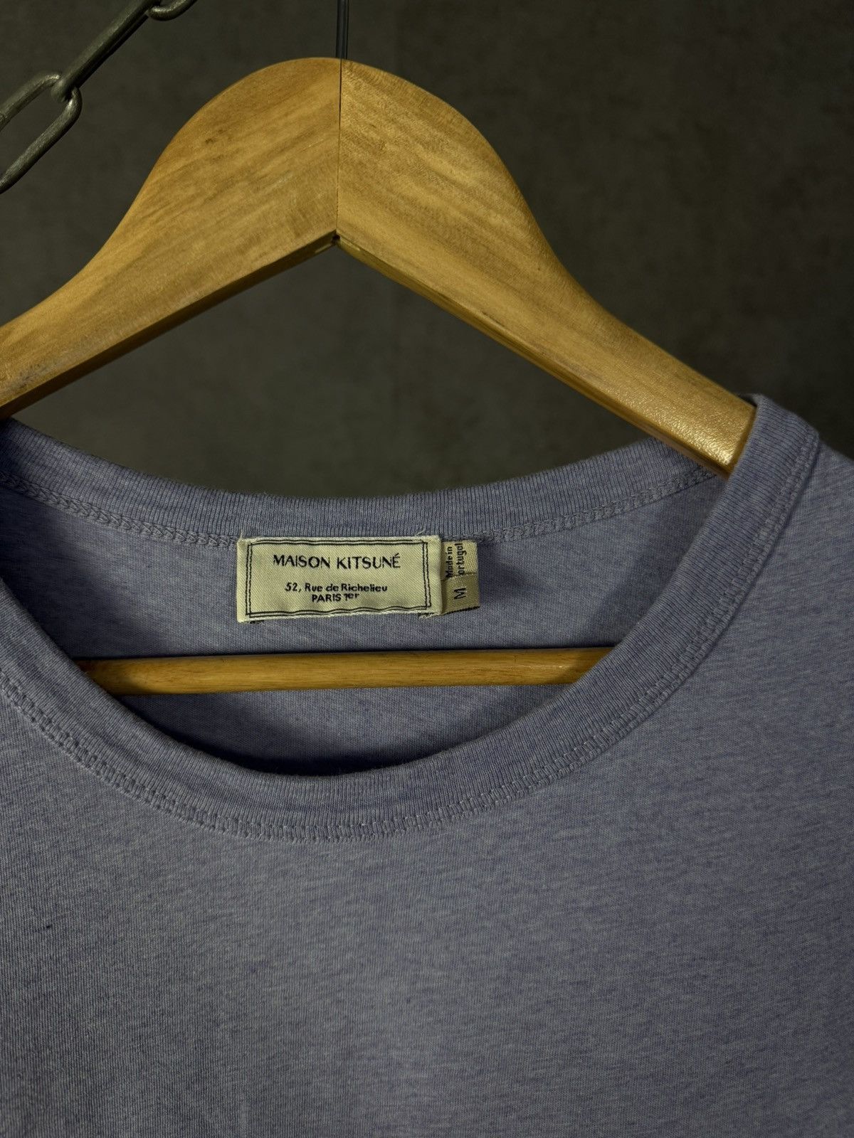 Maison Kitsune Maison Kitsune designer center logo tee Size US M / EU 48-50 / 2 - 3 Thumbnail