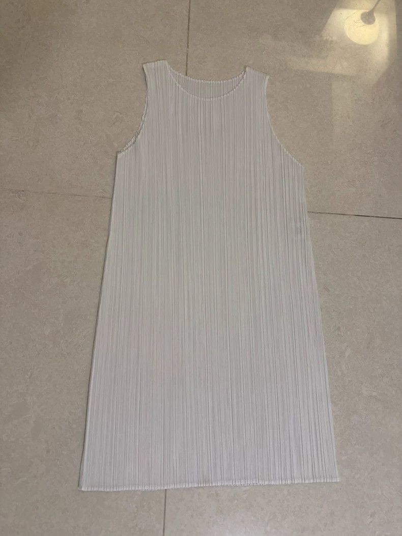 Issey Miyake Issey Miyake size:3 white dress Size M / US 6-8 / IT 42-44 - 4 Thumbnail