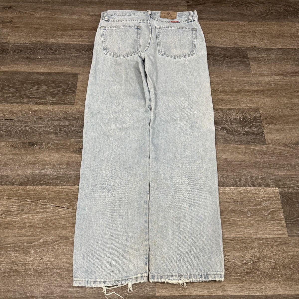 StraightFaded × Vintage × Wrangler Vintage Y2K Wrangler faded distressed essential jeans wide Size US 33 - 1 Thumbnail