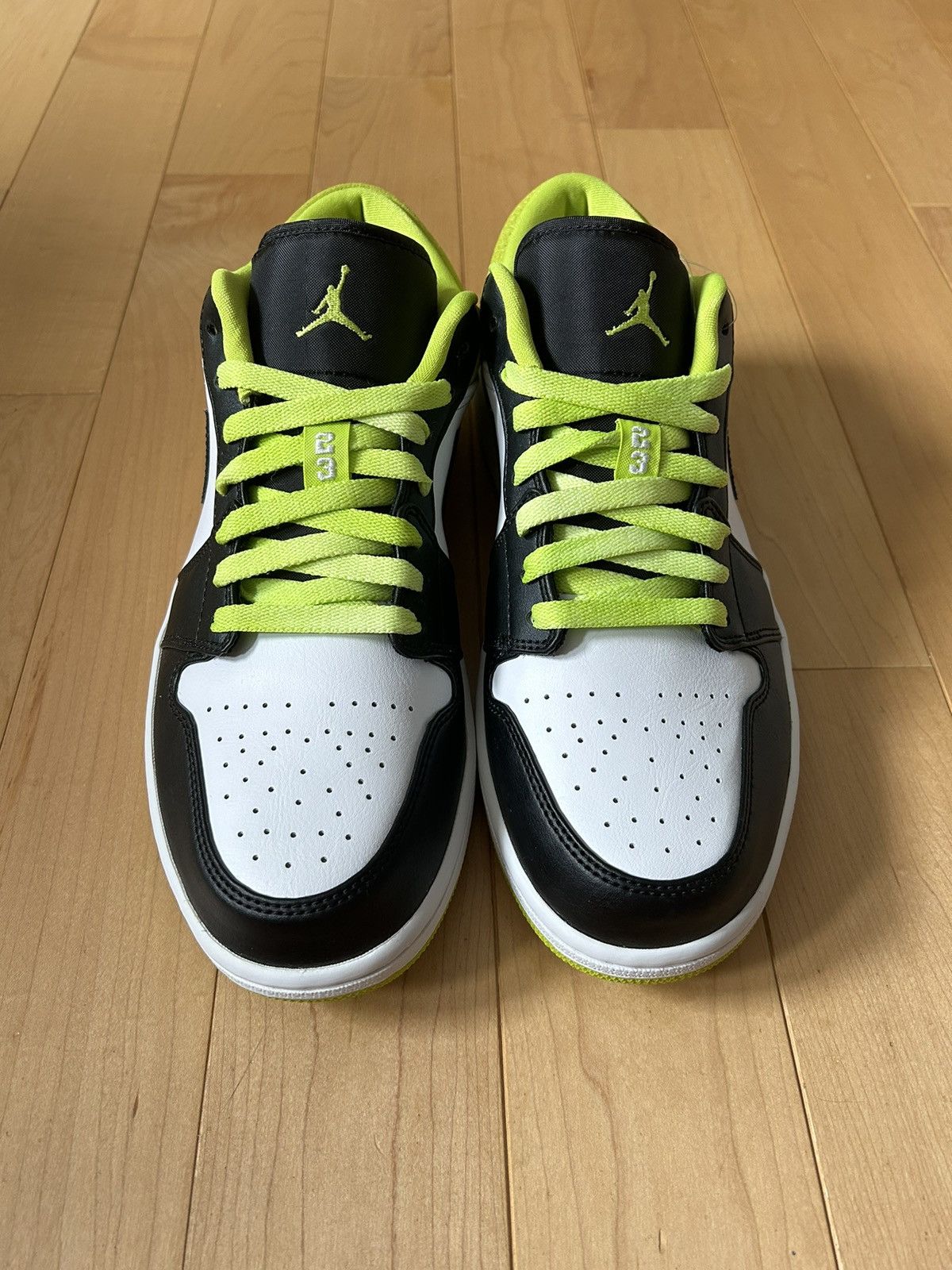 Nike Jordan 1 Low “Black Cyber” Size US 9.5 / EU 42-43 - 6 Thumbnail