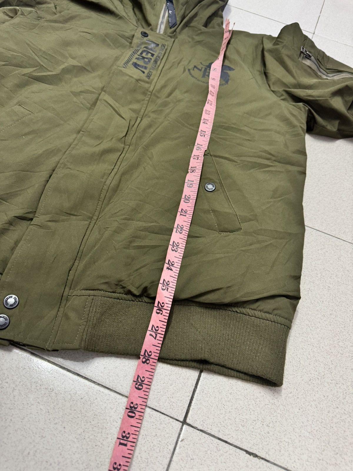 Anime VINTAGE EVANGELION NERV BOMBER JACKET HOODIE Size US XL / EU 56 / 4 - 7 Thumbnail