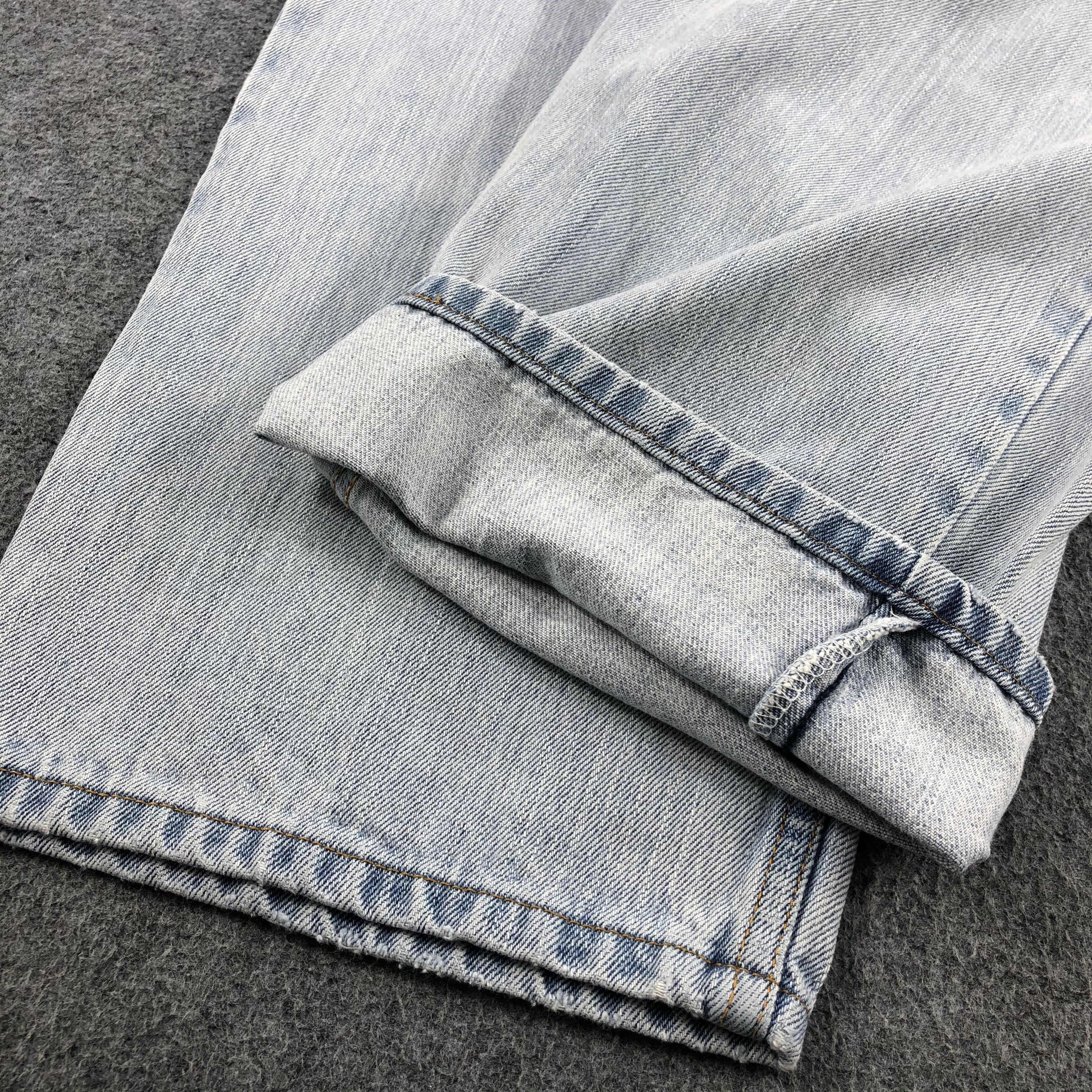 Levi's × Vintage Vintage Light Wash Levis 550 Jeans-JM1185 Size US 39 - 7 Thumbnail