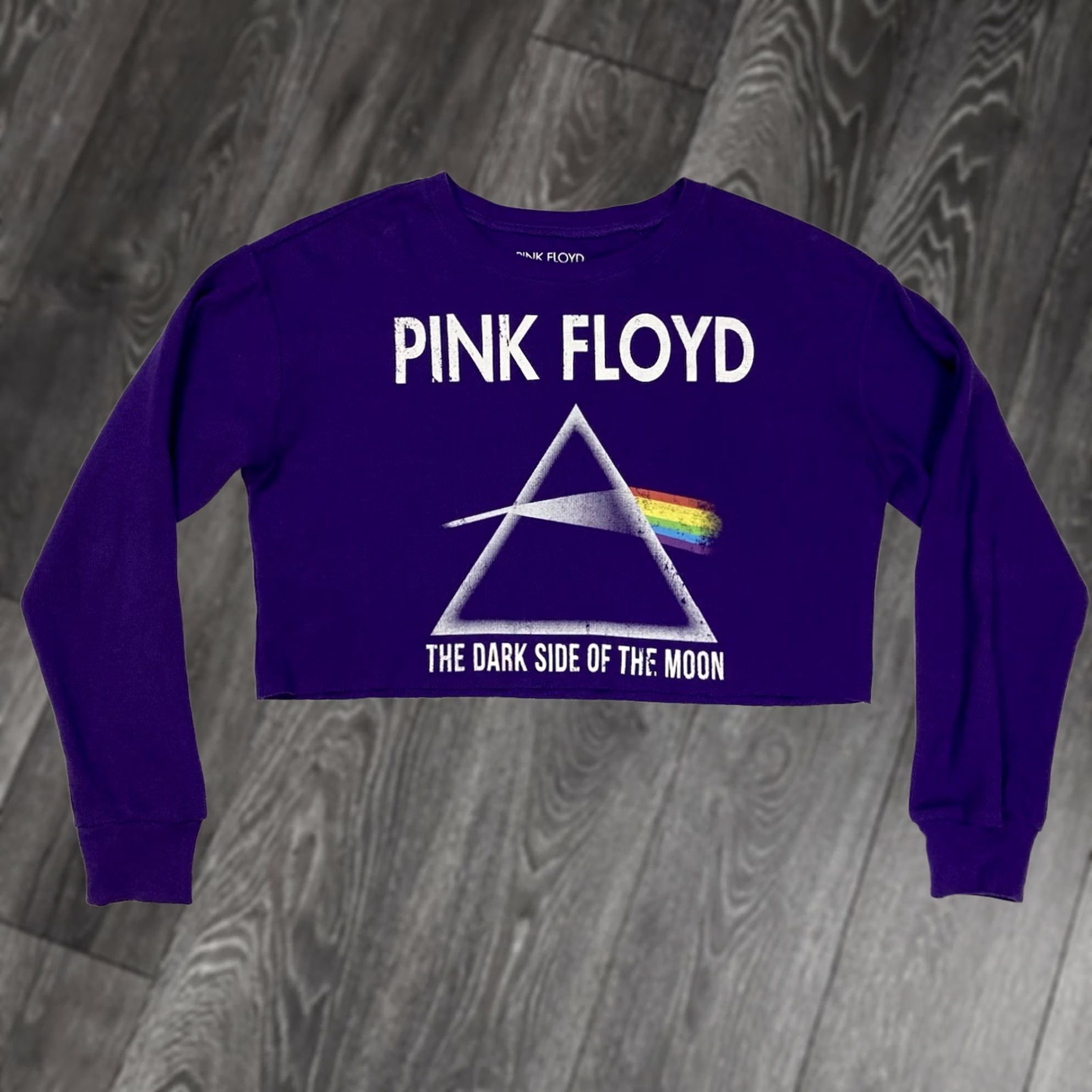 Vintage VINTAGE Pink Floyd Crop Graphic Waffle Knit T-shirt Women Medium Purple Long Sleeve Size M / US 6-8 / IT 42-44 - 1 Thumbnail